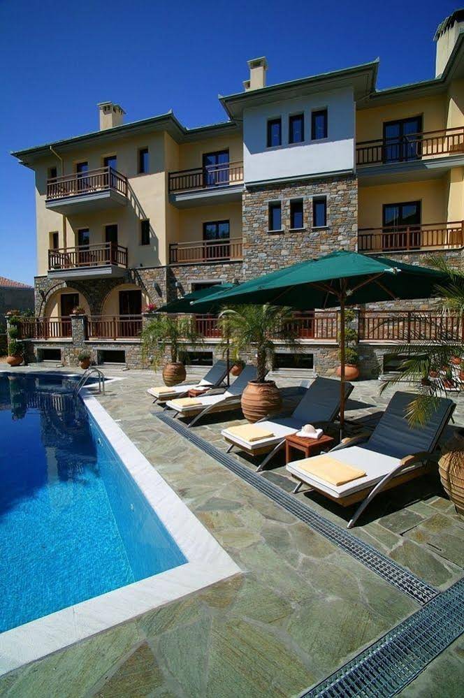 Maritsa's Hotel & Suites