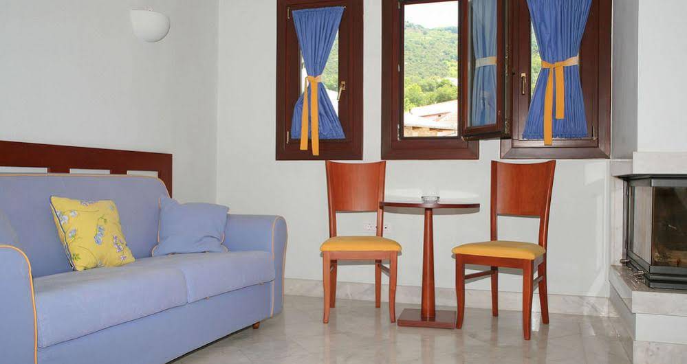 Maritsa's Hotel & Suites