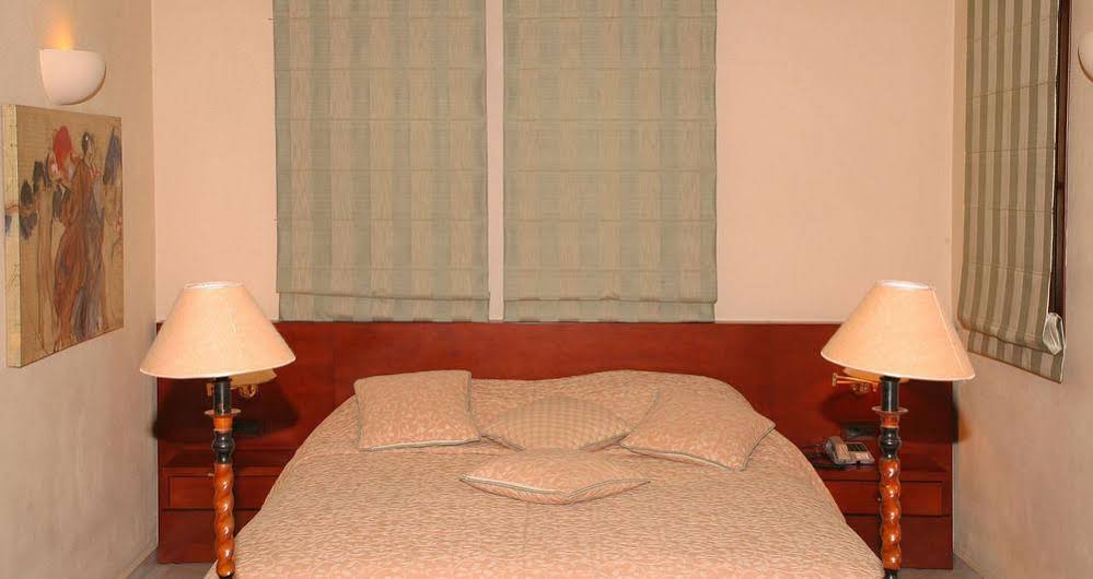 Maritsa's Hotel & Suites