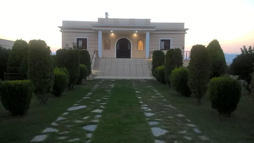 Luxury Villa Thea