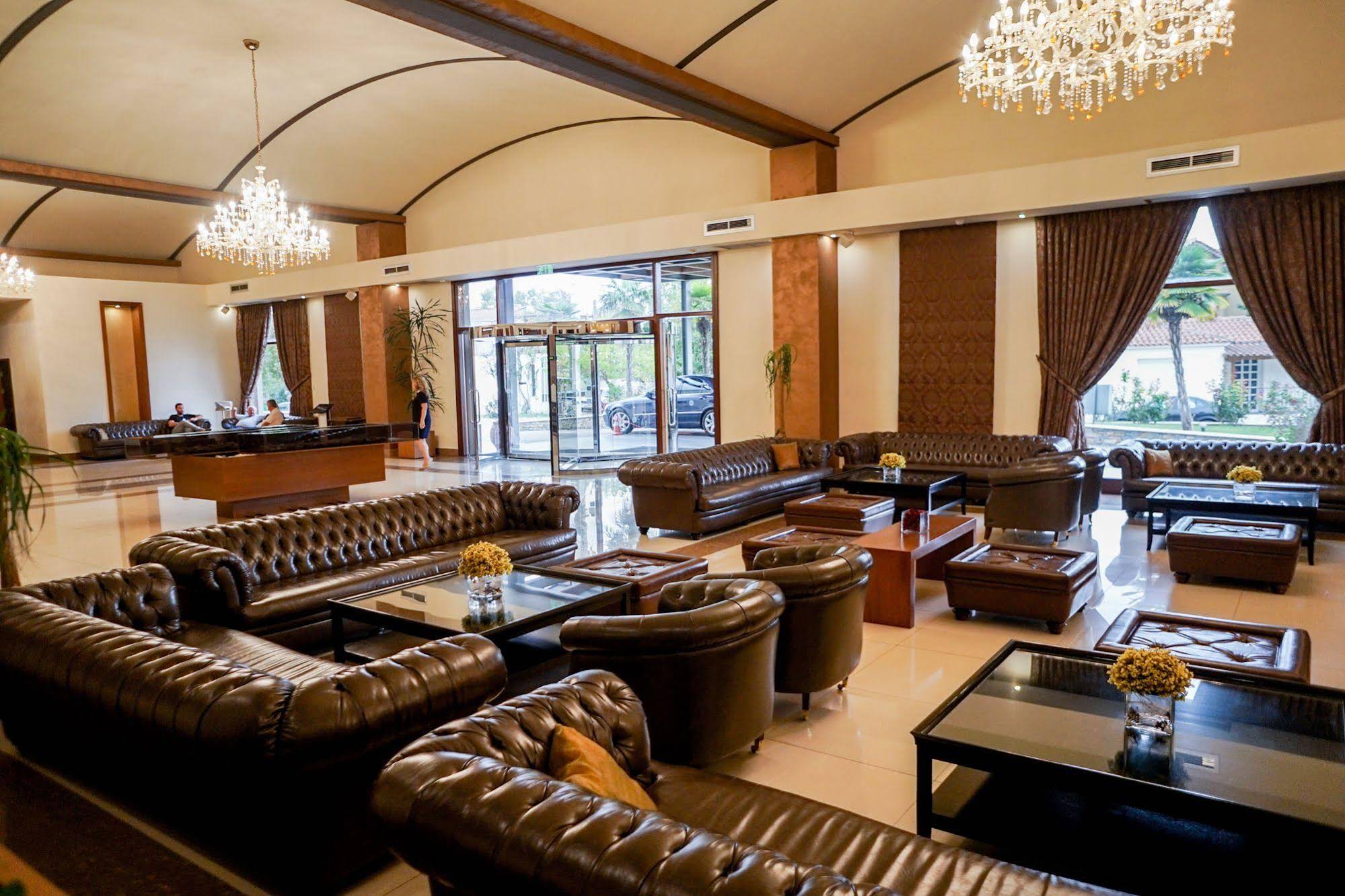 Valis Resort Hotel