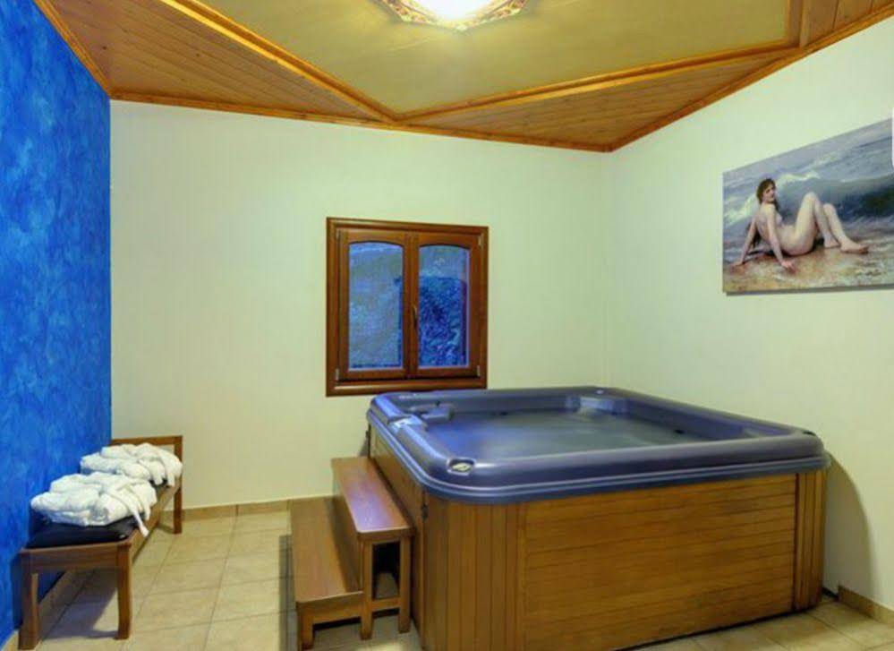 Theareston Guesthouse