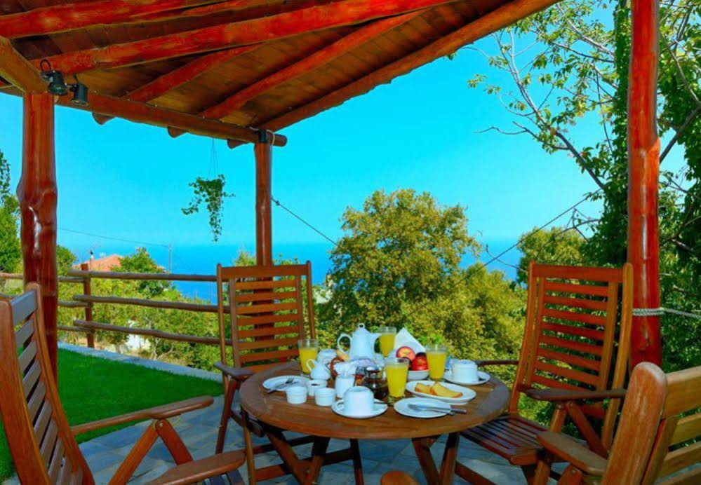 Theareston Guesthouse