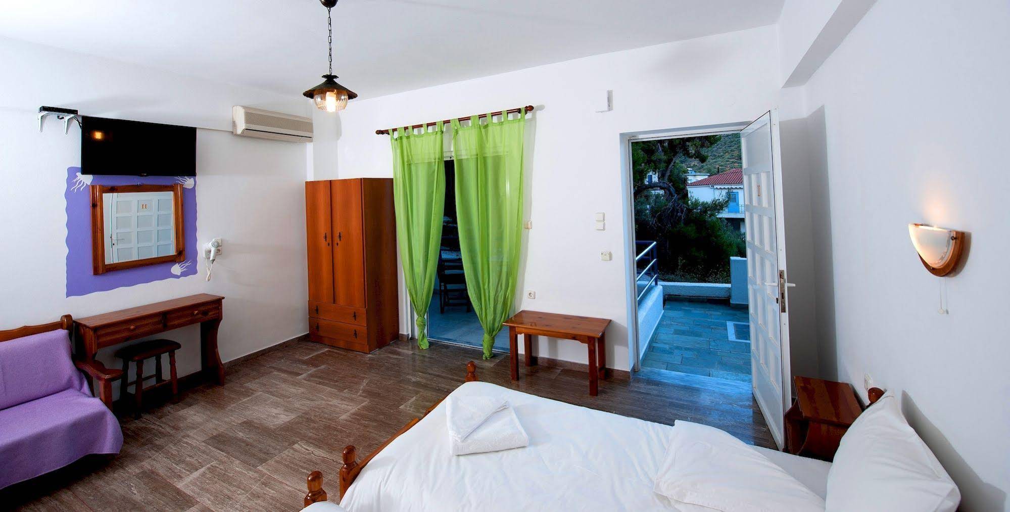 Christina Studios
