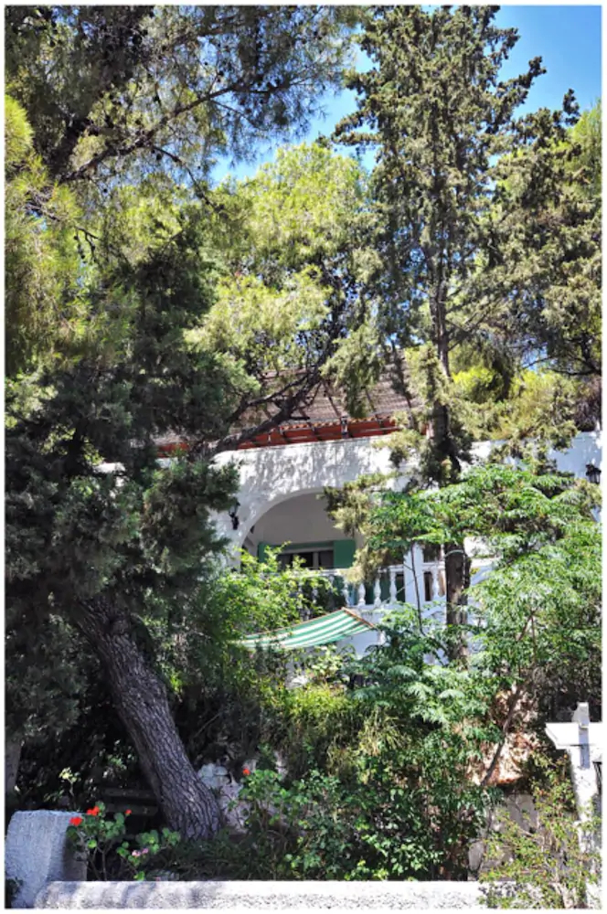 Poros Pine Villa