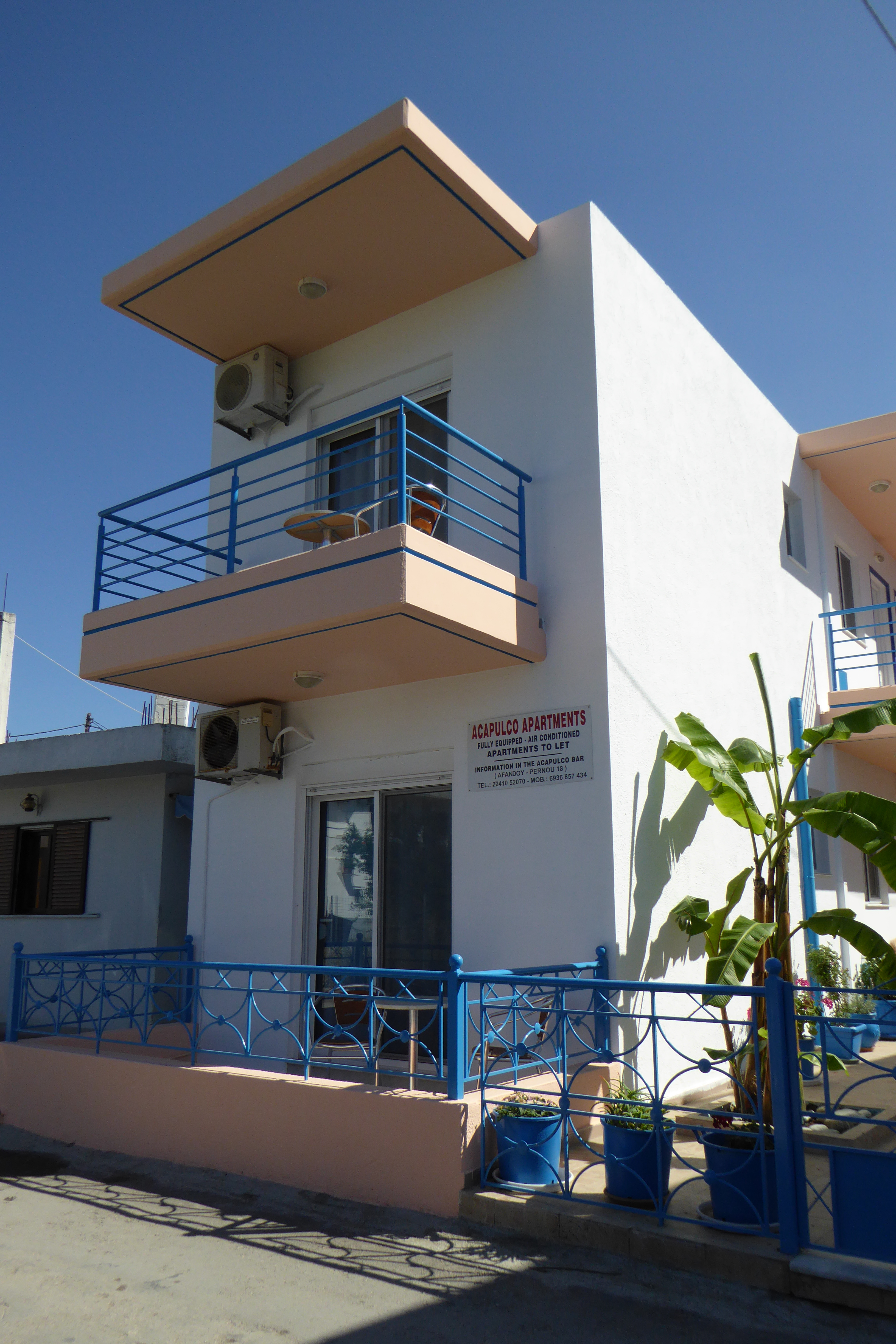 Acapulco Apartments
