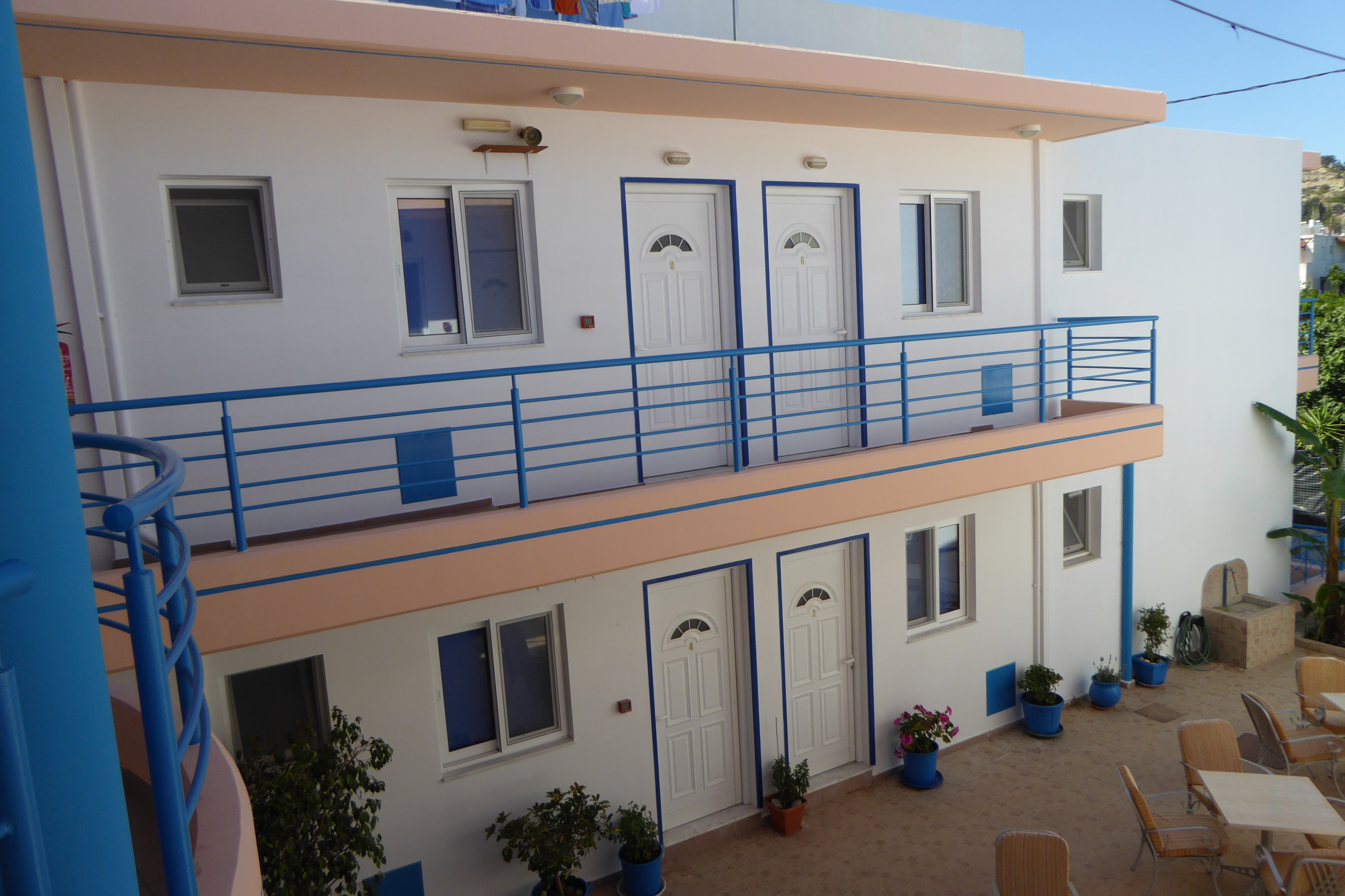 Acapulco Apartments