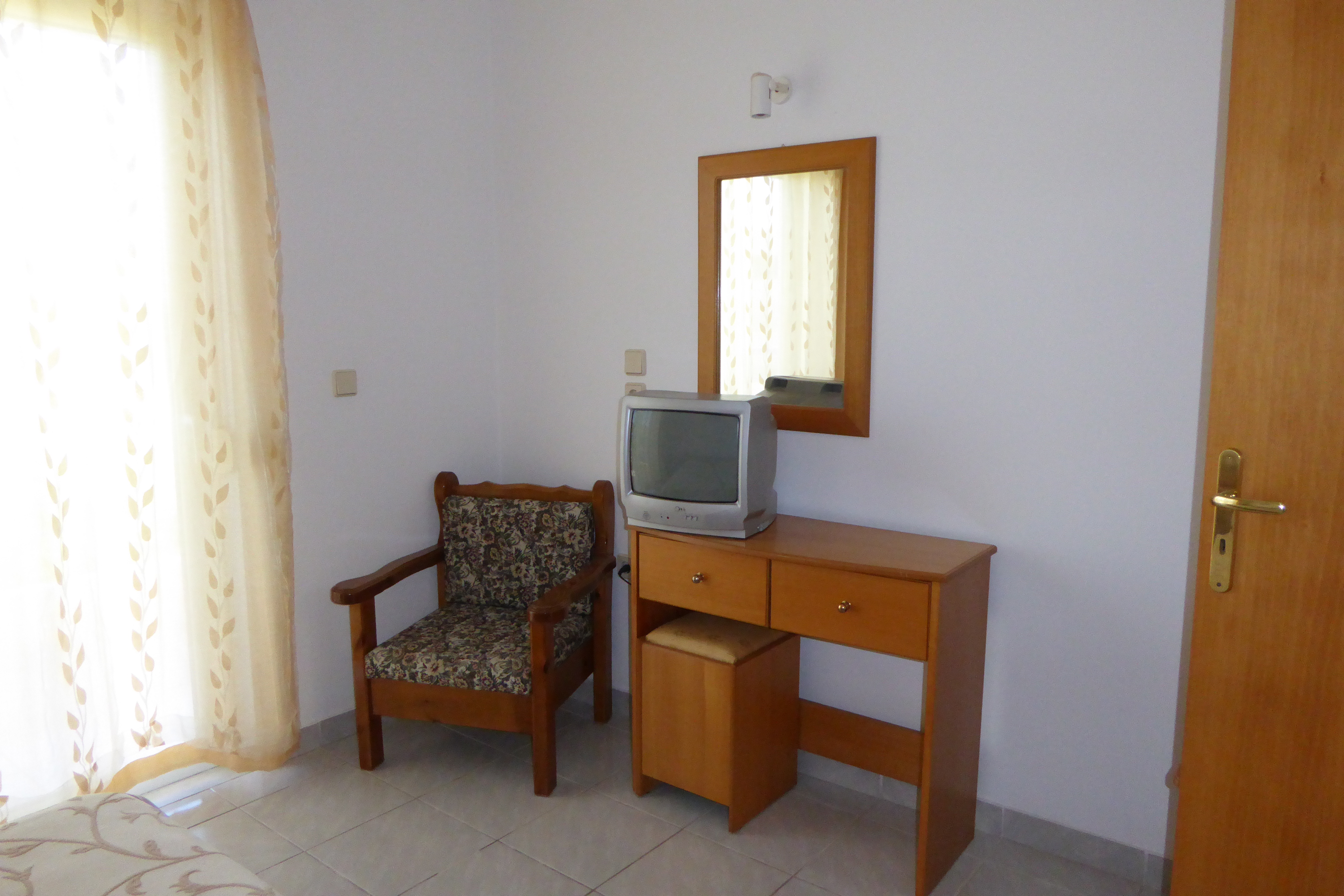 Acapulco Apartments