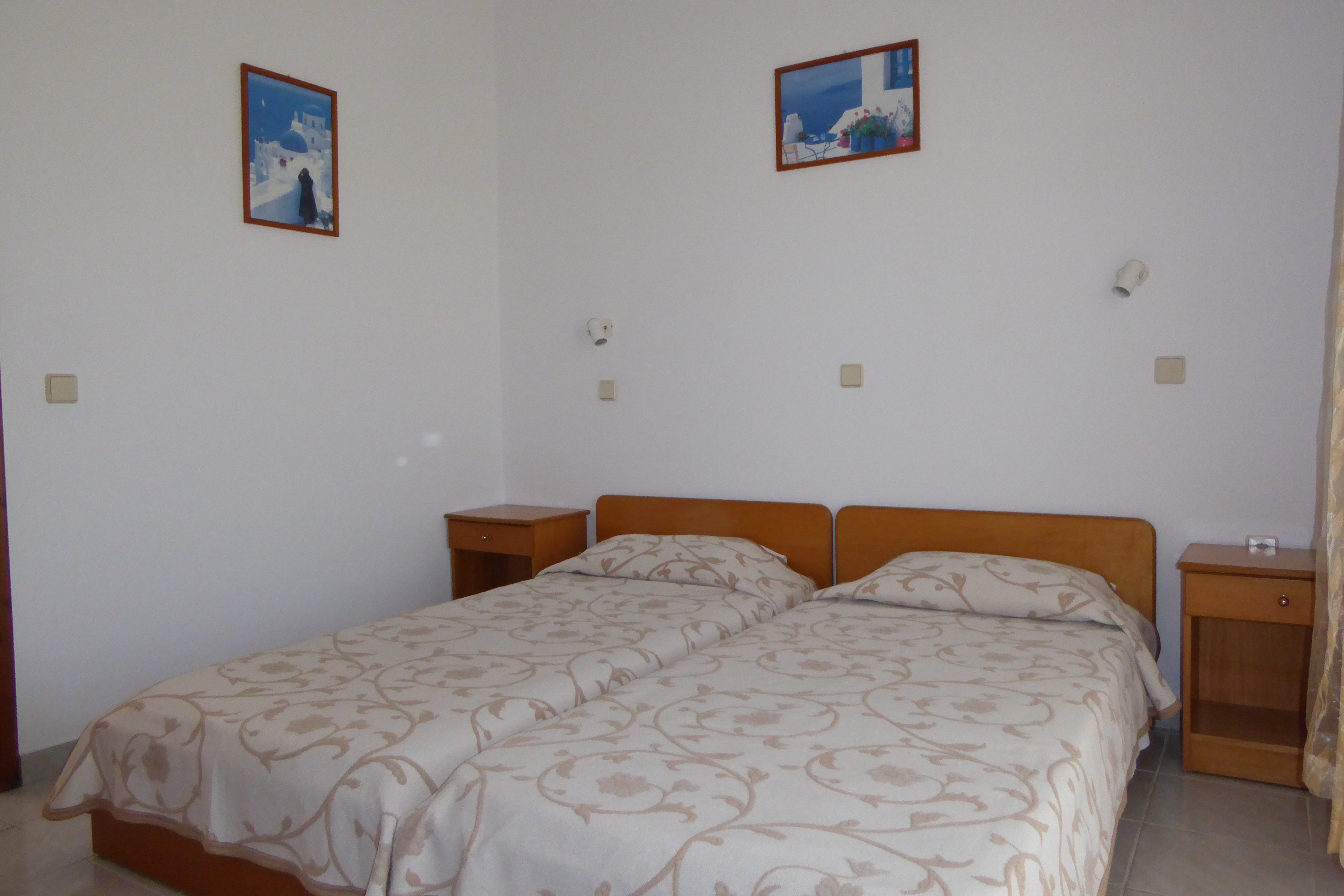 Acapulco Apartments