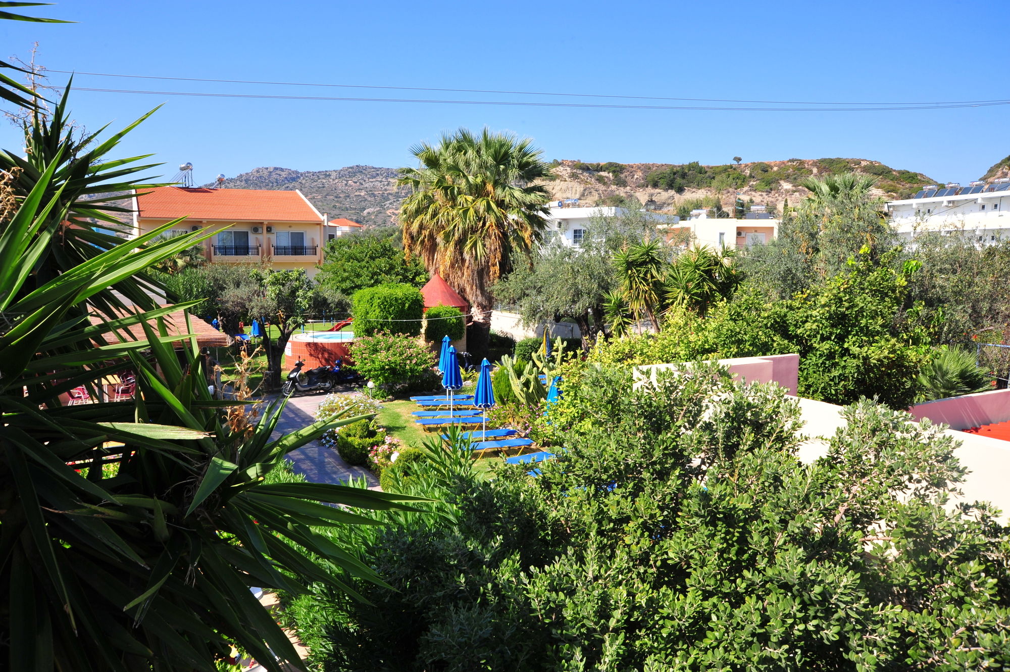 Argiro Village