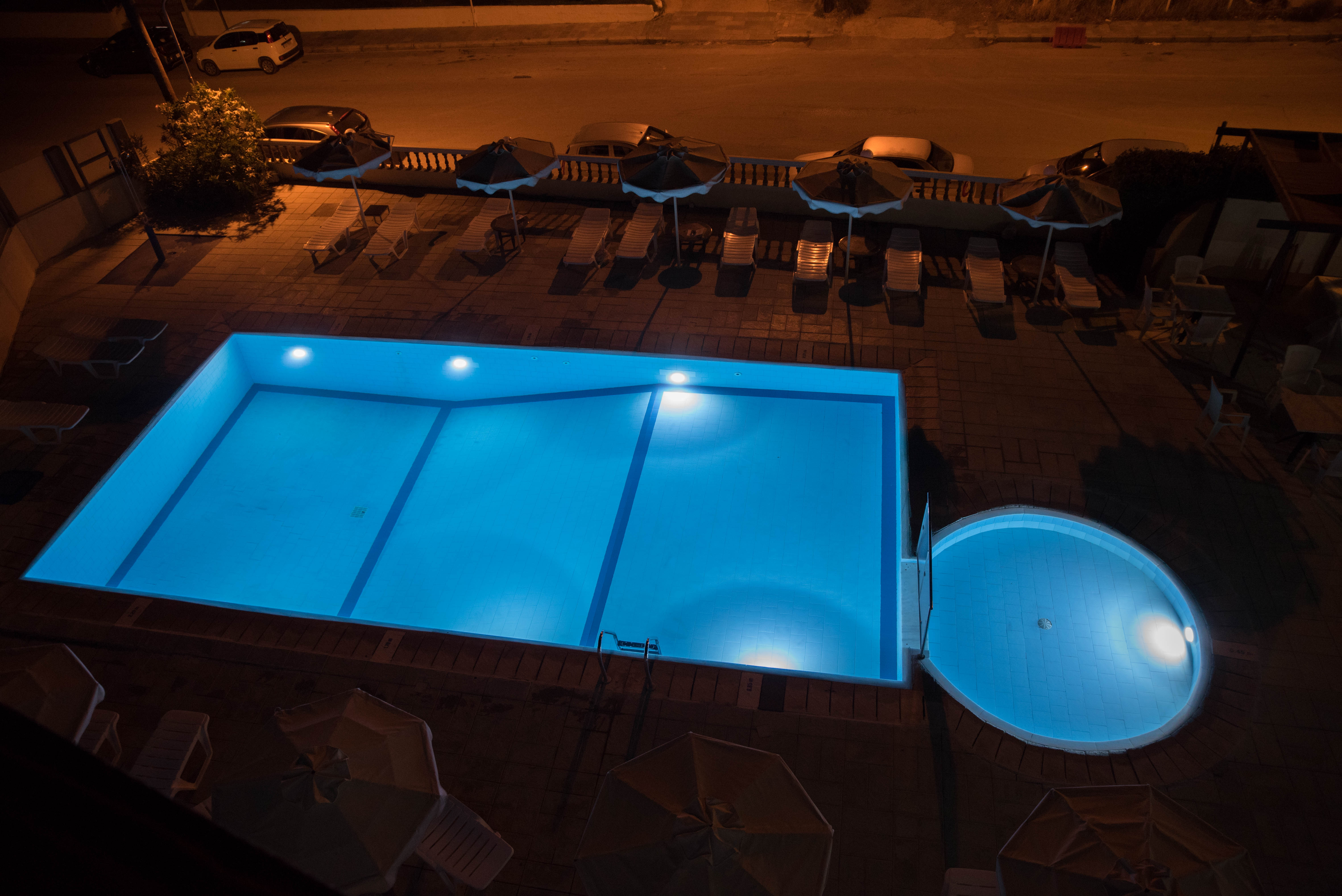 Golden Days Hotel
