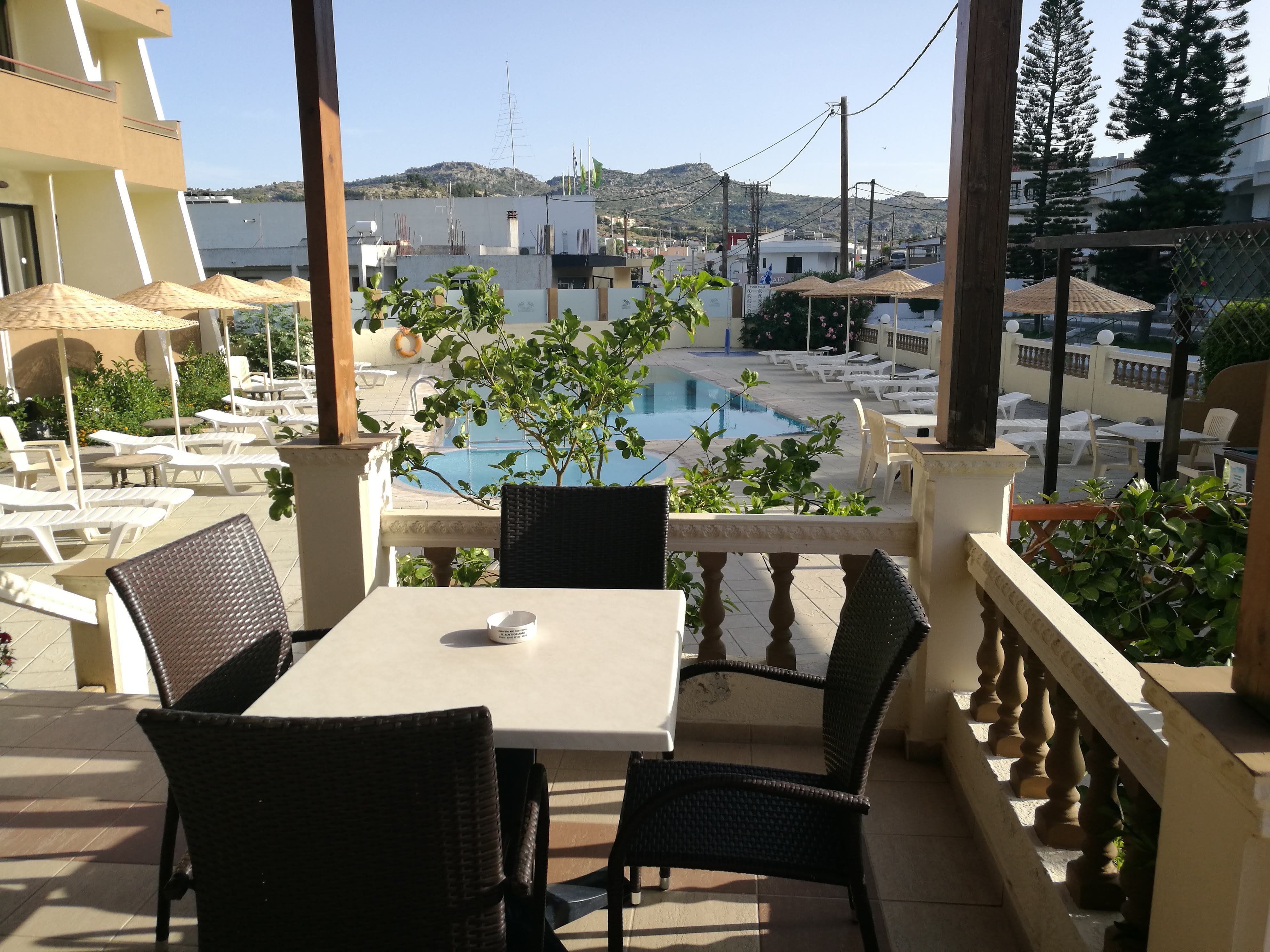 Golden Days Hotel