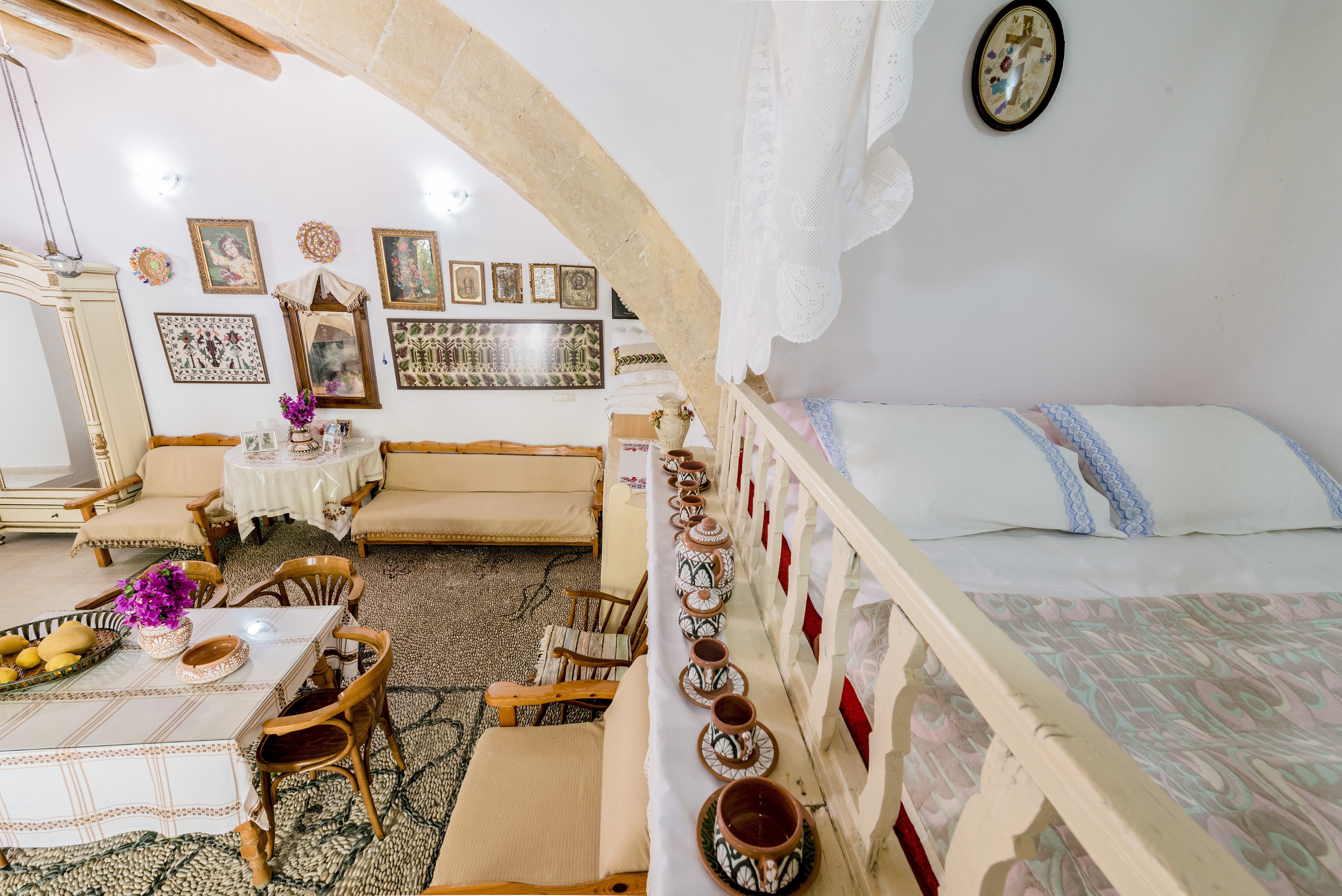 Kamariko Traditional House