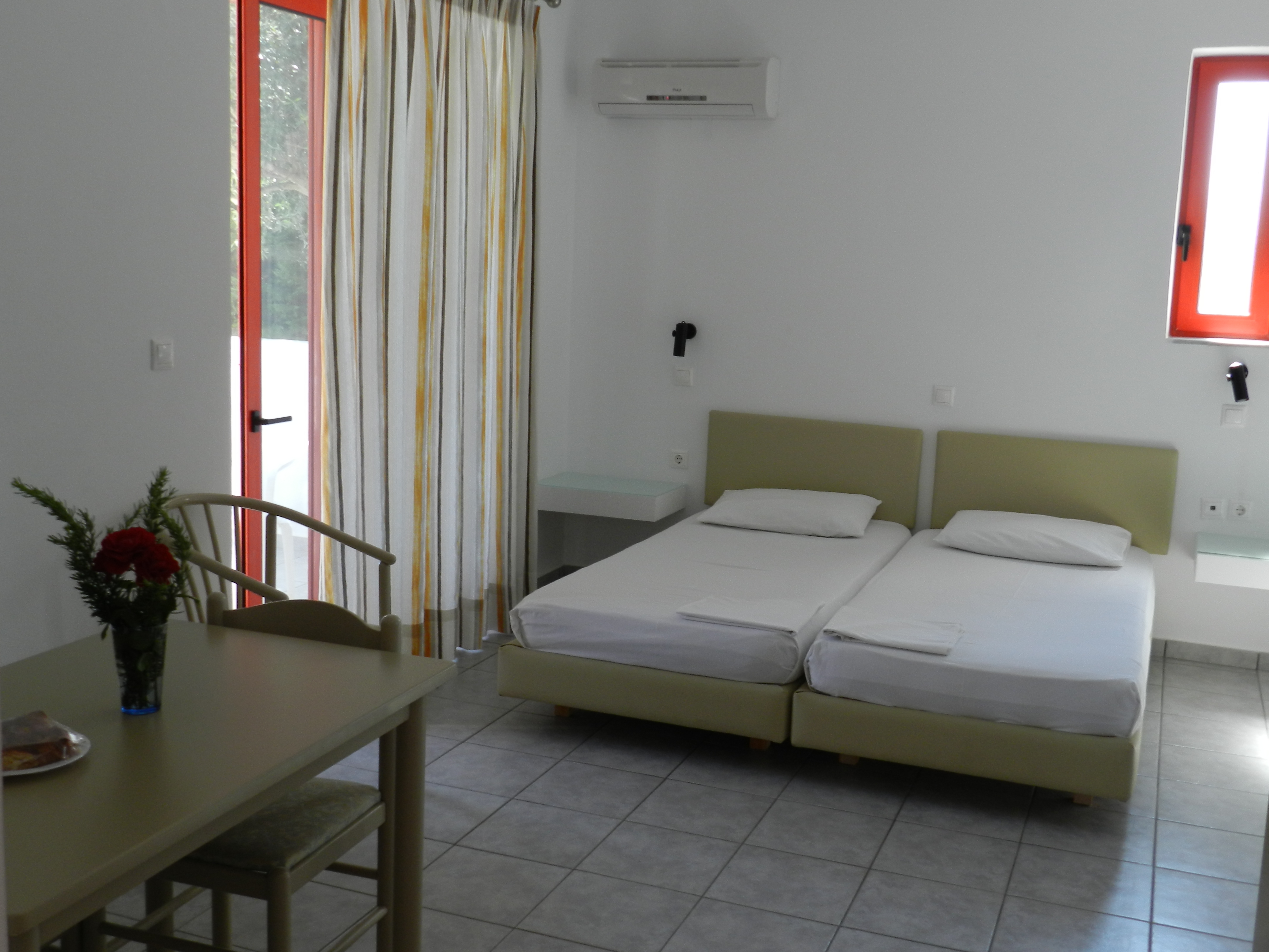 Triantafillas Apartments