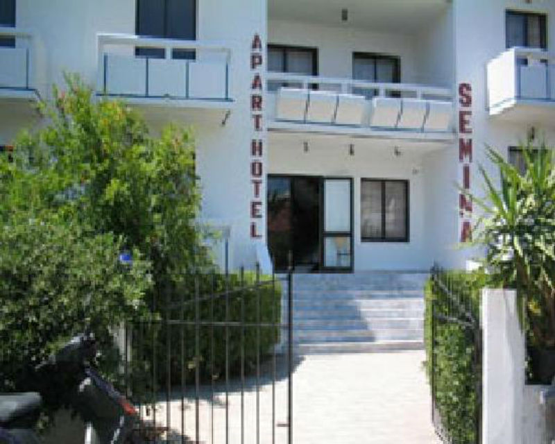 Semina Hotel