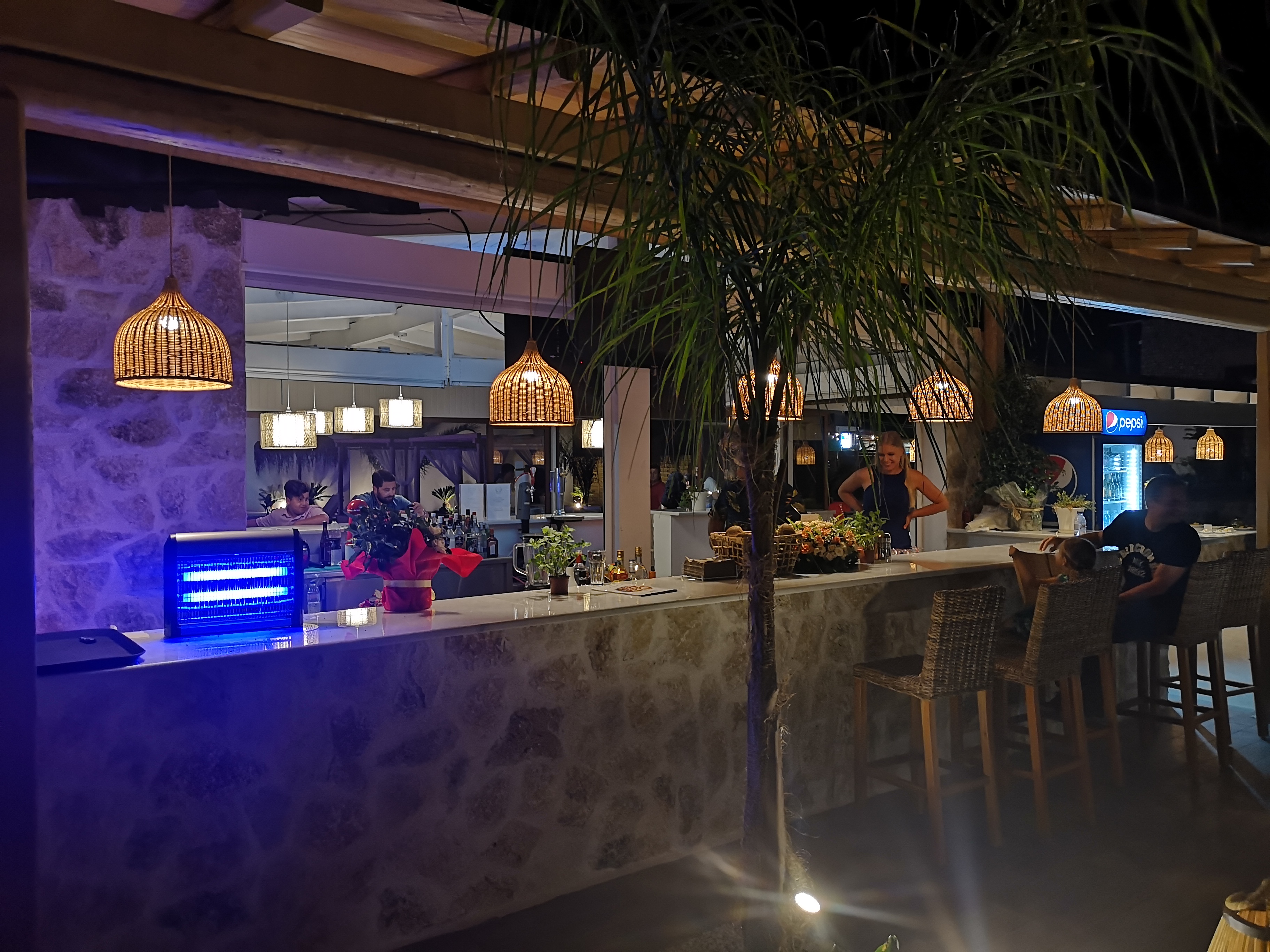 Alia Luxury Suites & Spa Beachfront Hotel