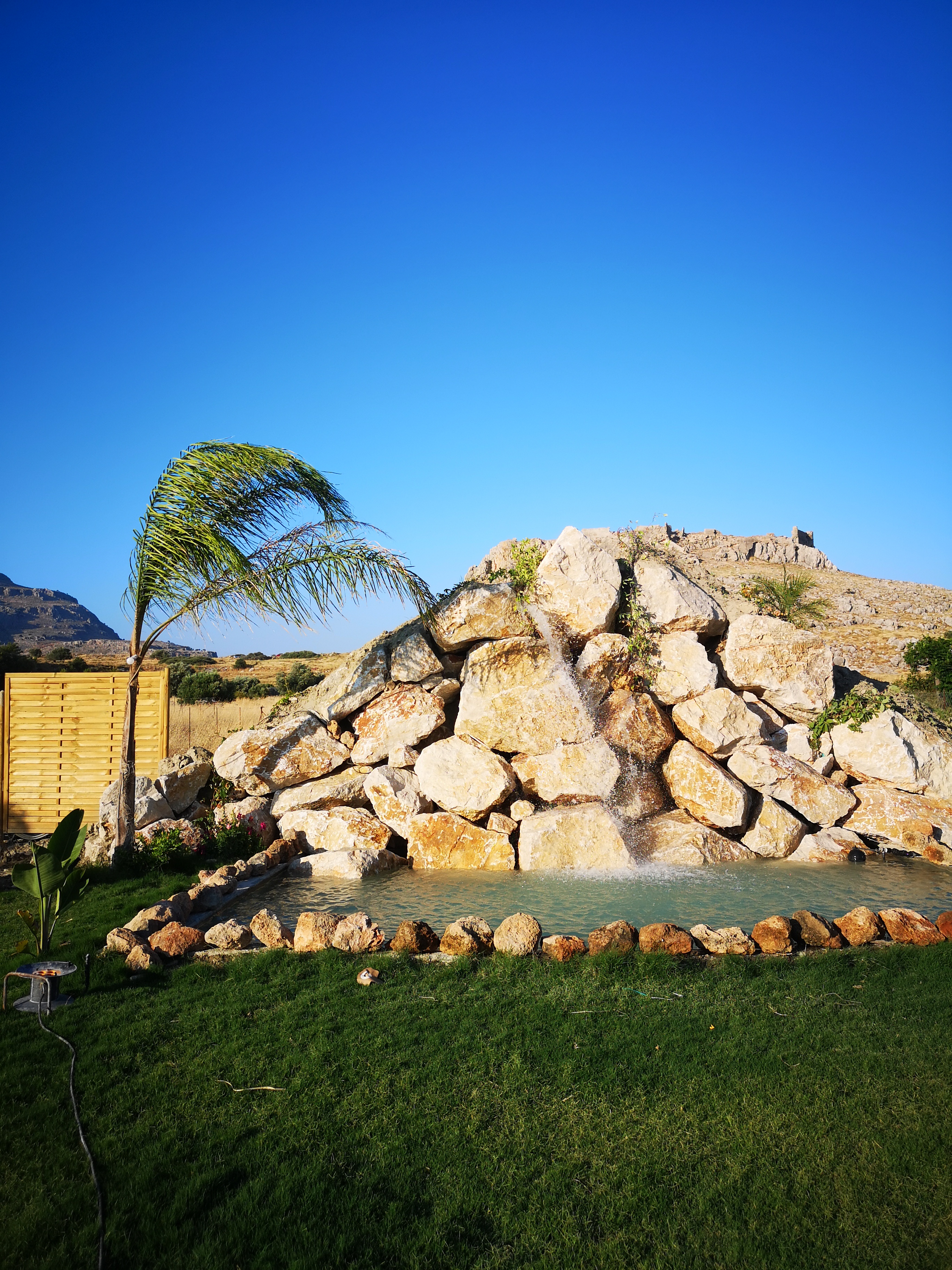 Alia Luxury Suites & Spa Beachfront Hotel