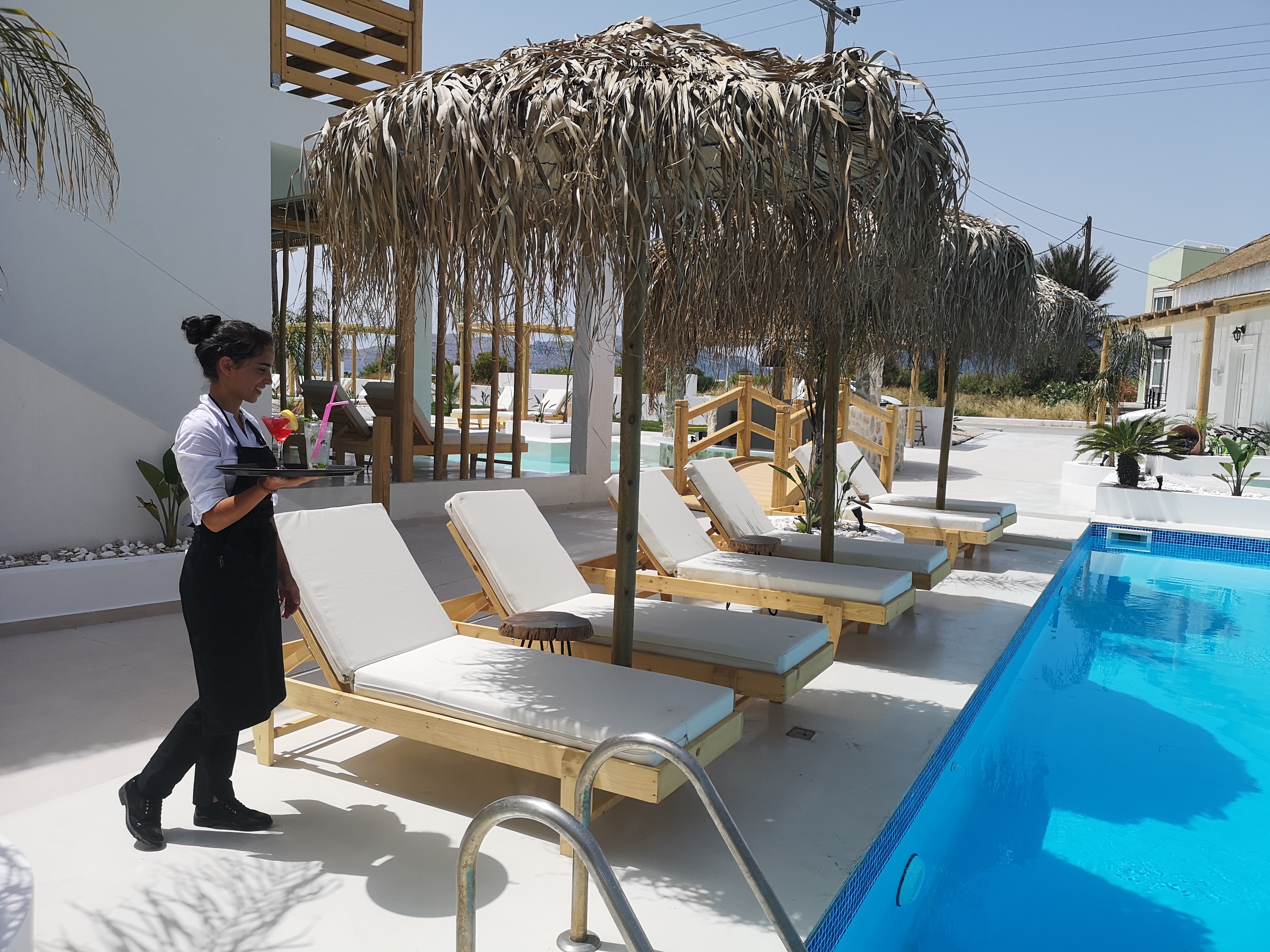 Alia Luxury Suites & Spa Beachfront Hotel