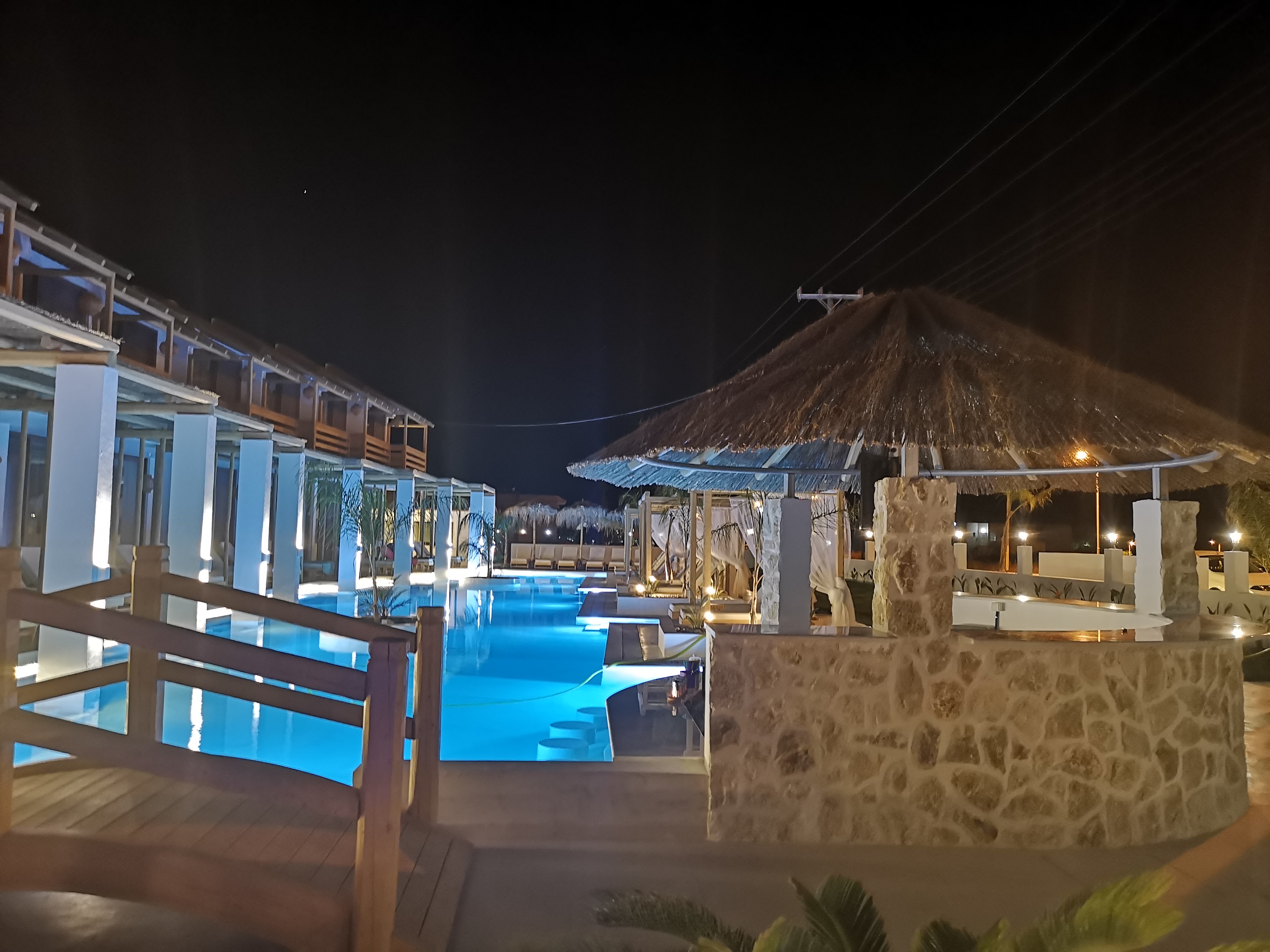 Alia Luxury Suites & Spa Beachfront Hotel