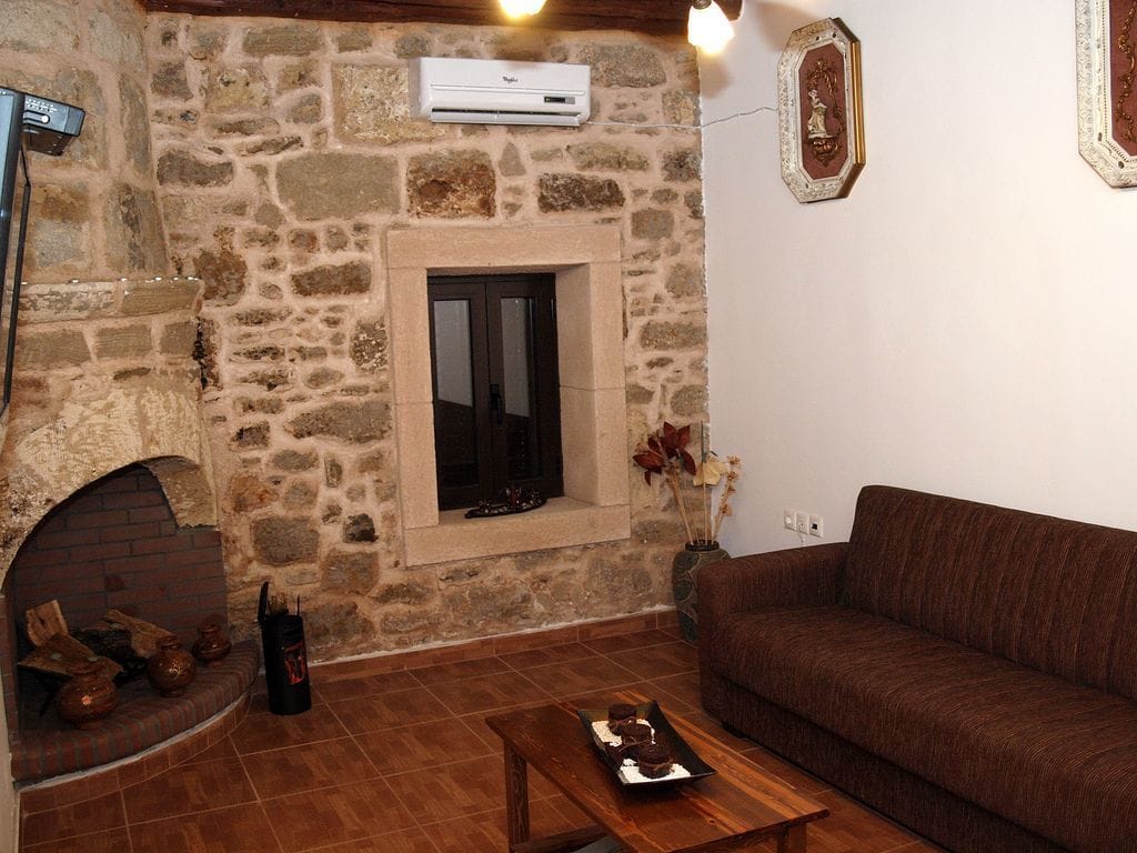 Traditional Villa Aphrodite
