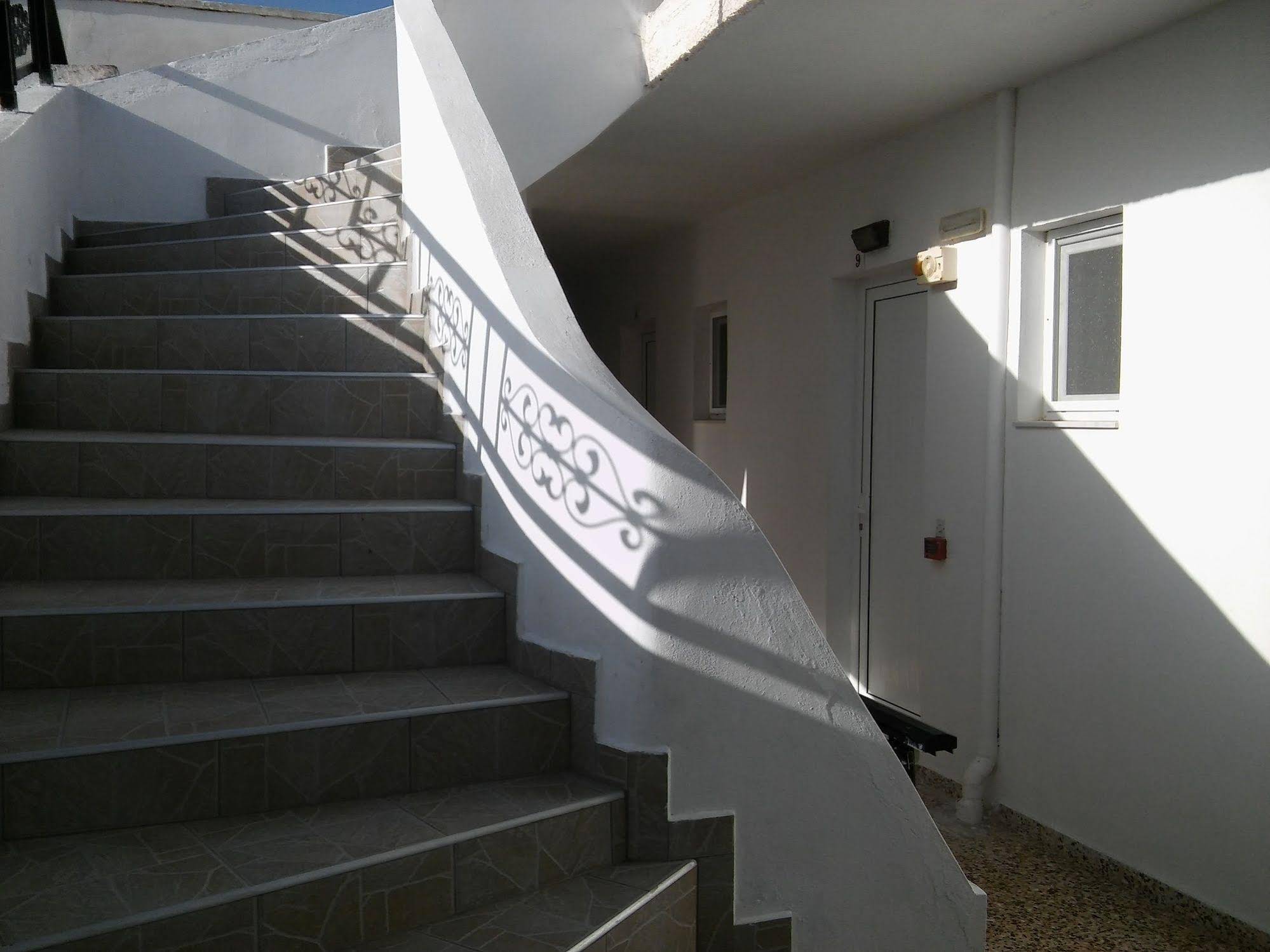 Maria Studios And Apartments
