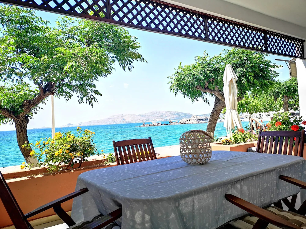 Relax Seaside House by living in blue