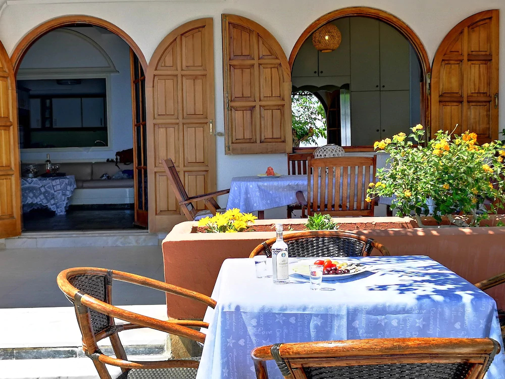 Relax Seaside House by living in blue