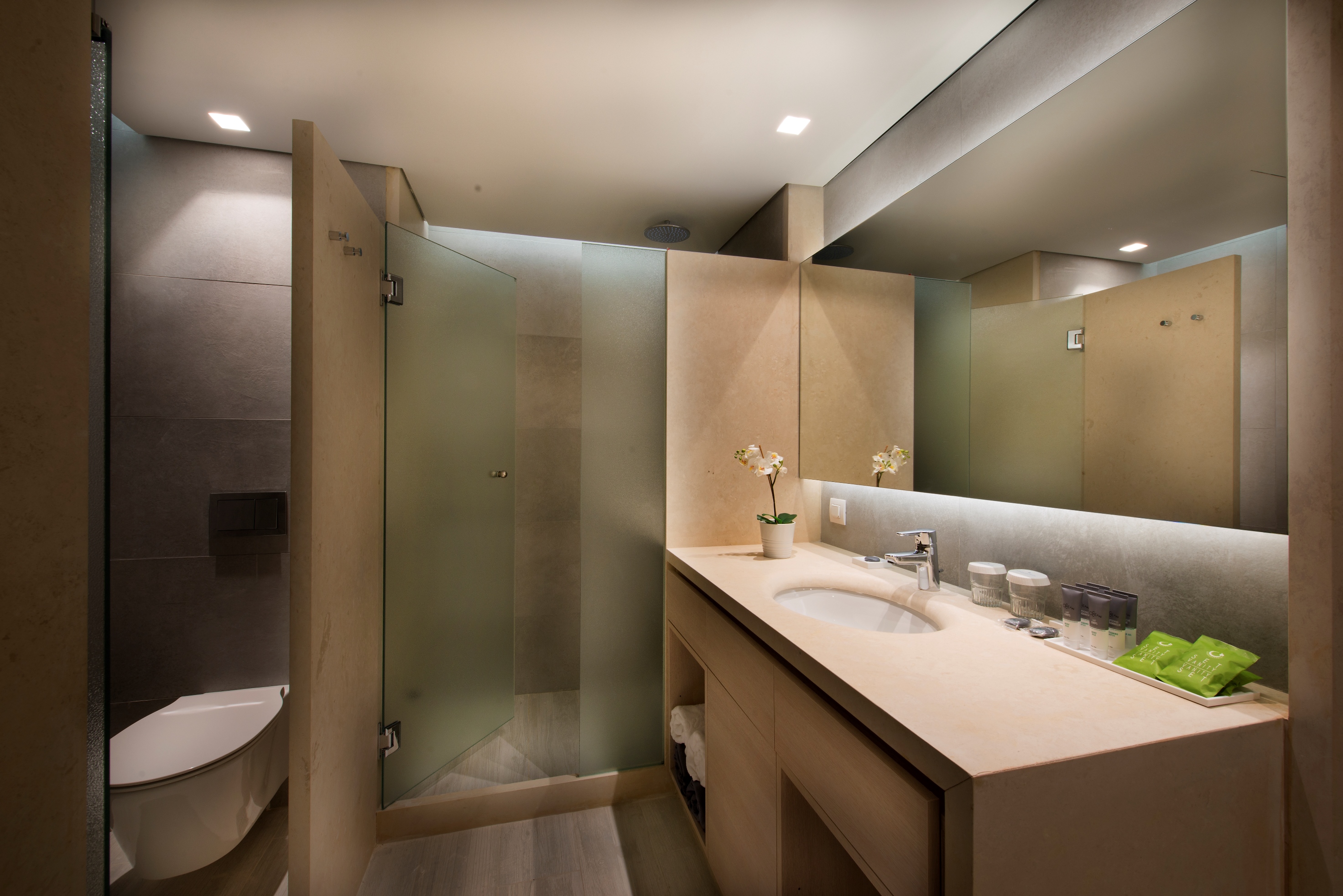 Amada Colossos Resort