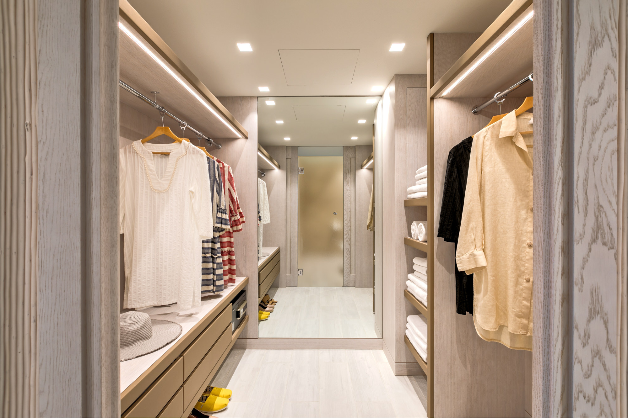 Amada Colossos Resort