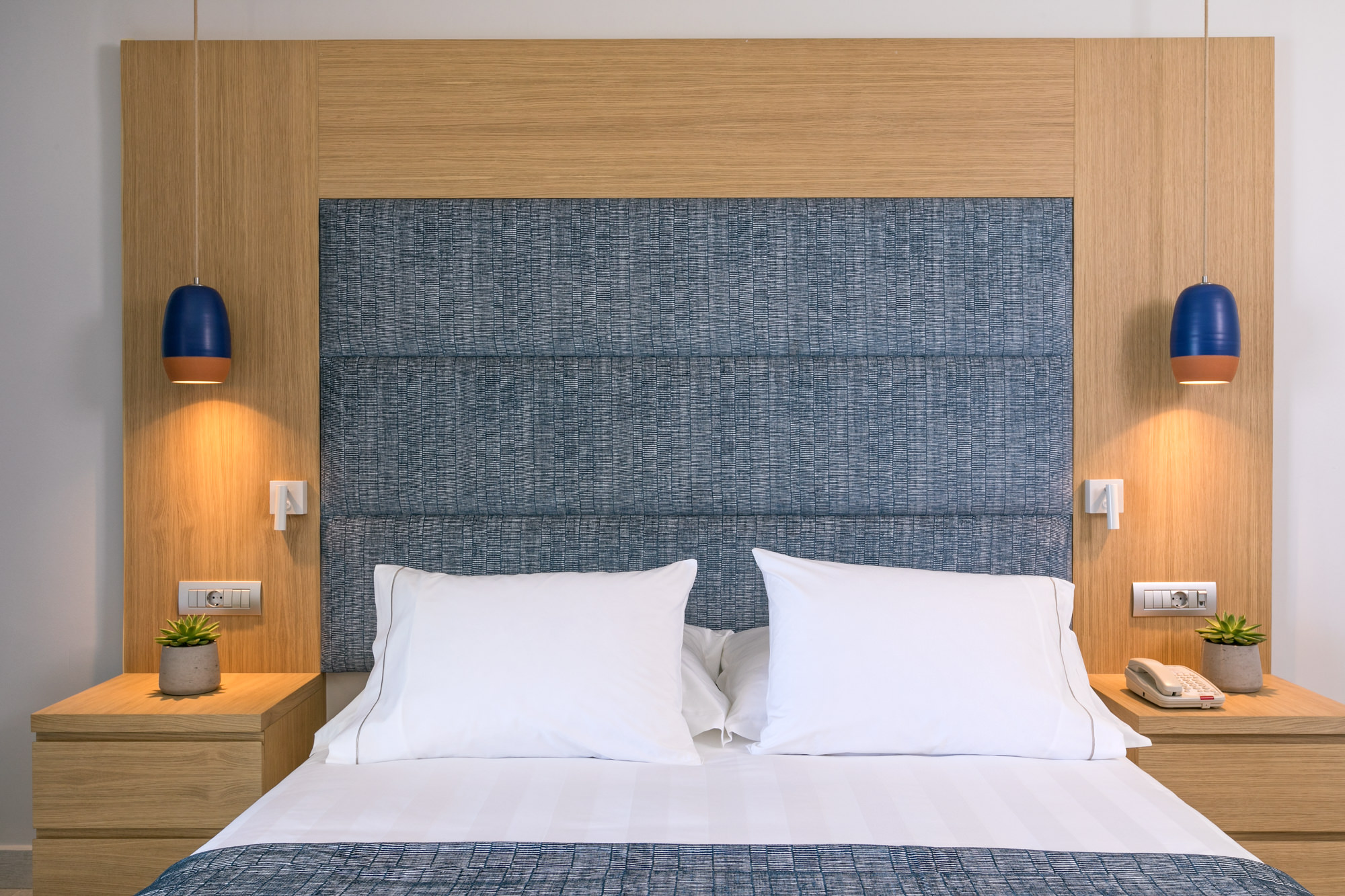 Amada Colossos Resort