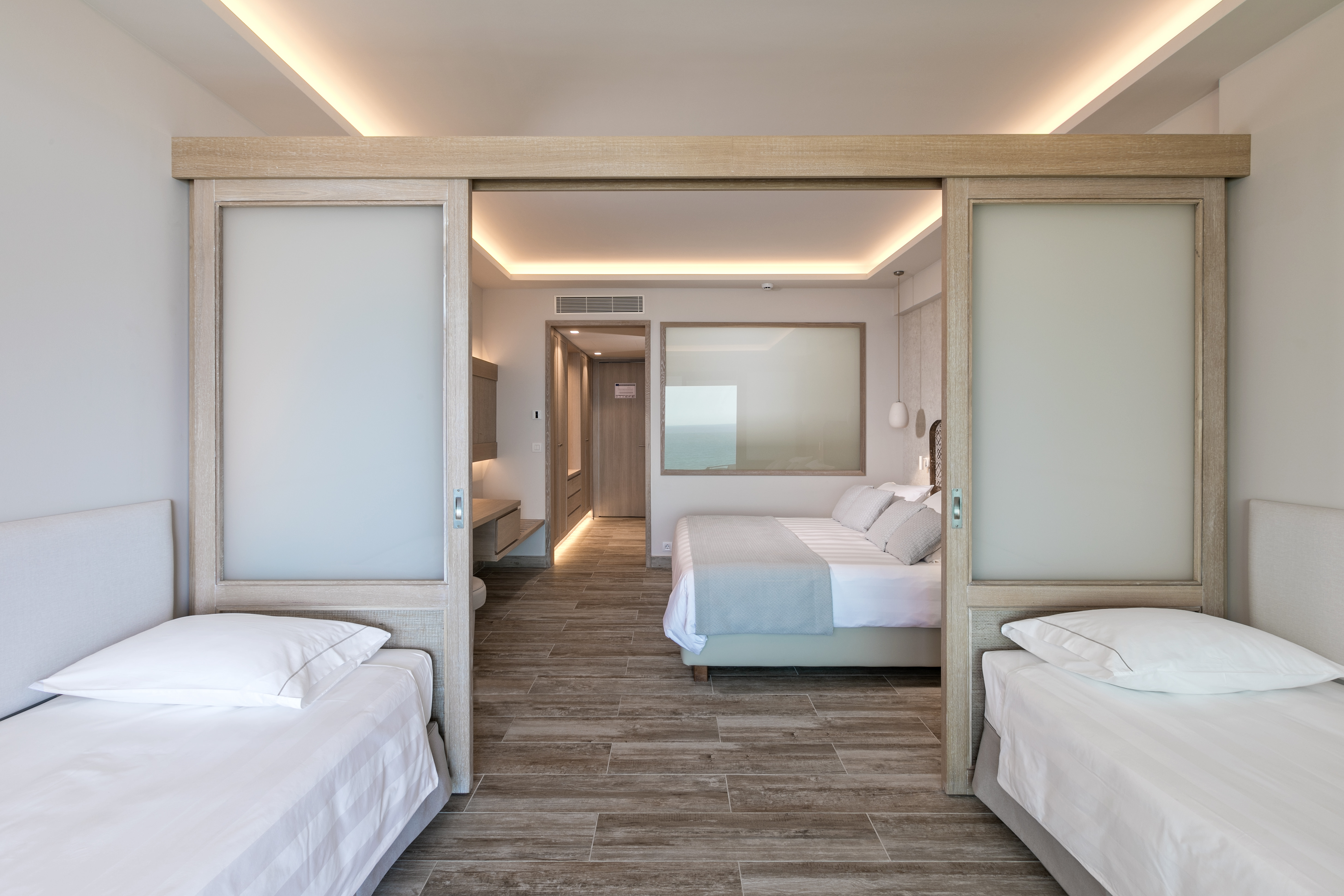 Amada Colossos Resort