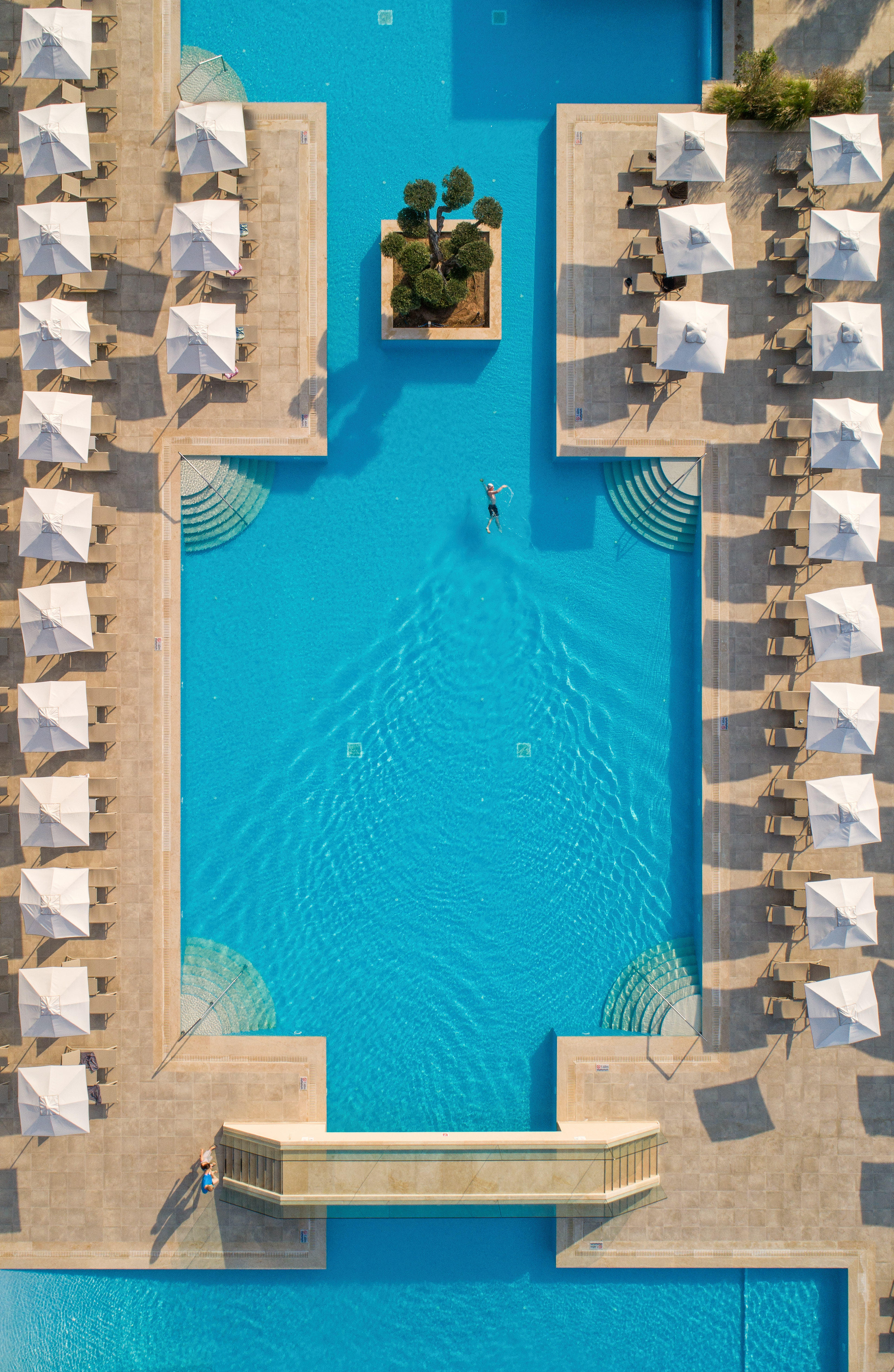 Amada Colossos Resort