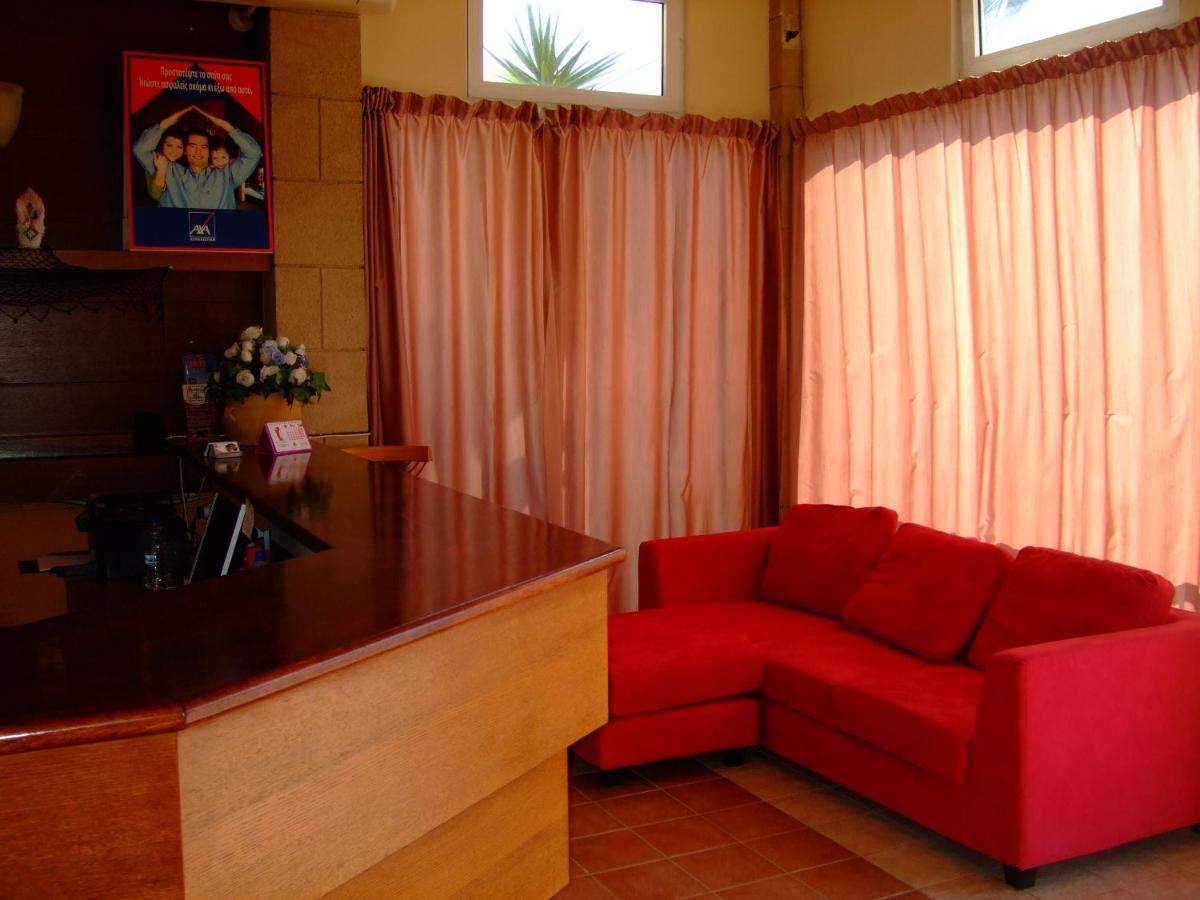 Antonios Hotel