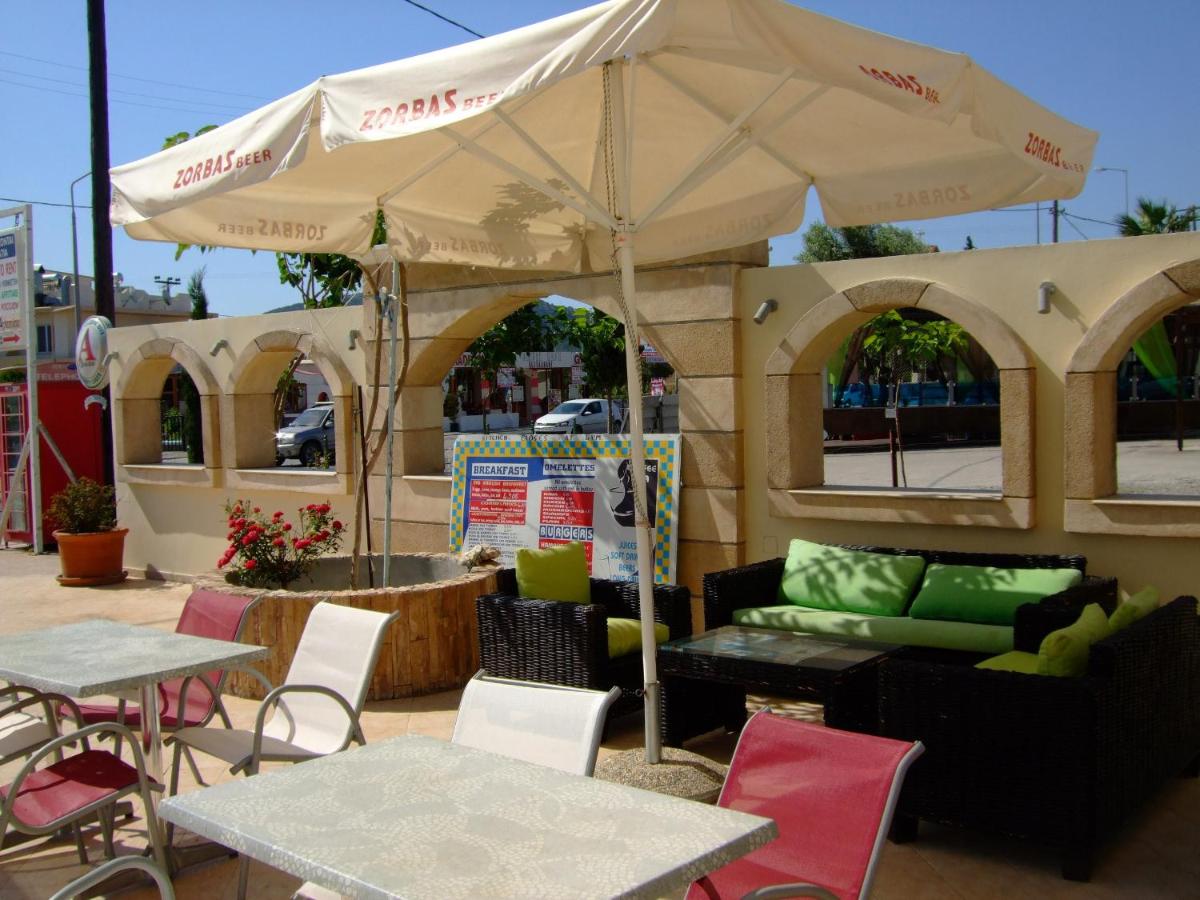 Antonios Hotel
