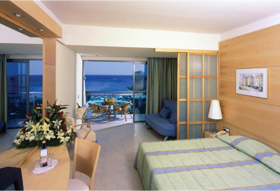Calypso Beach Hotel