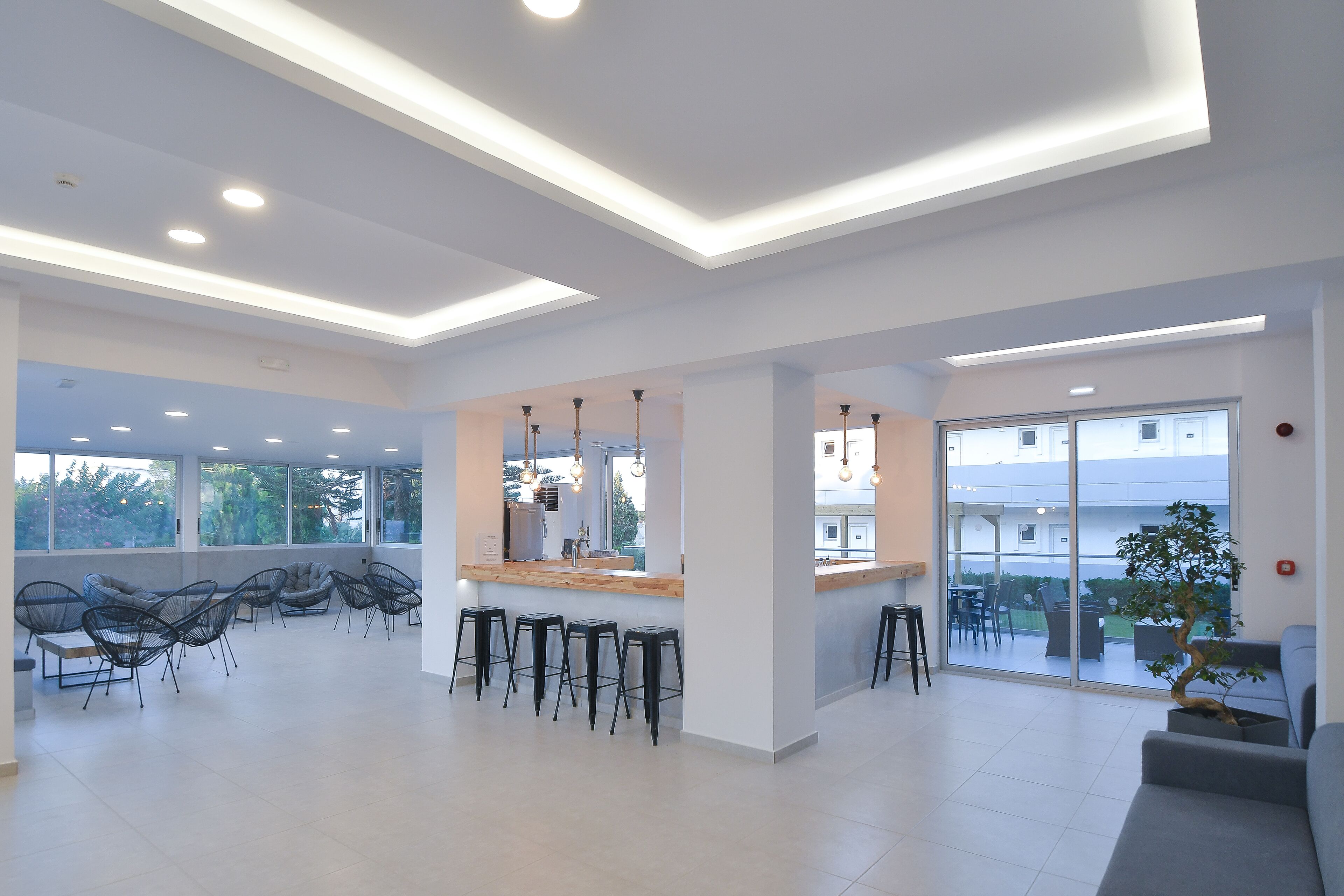 Evita Bay Hotel