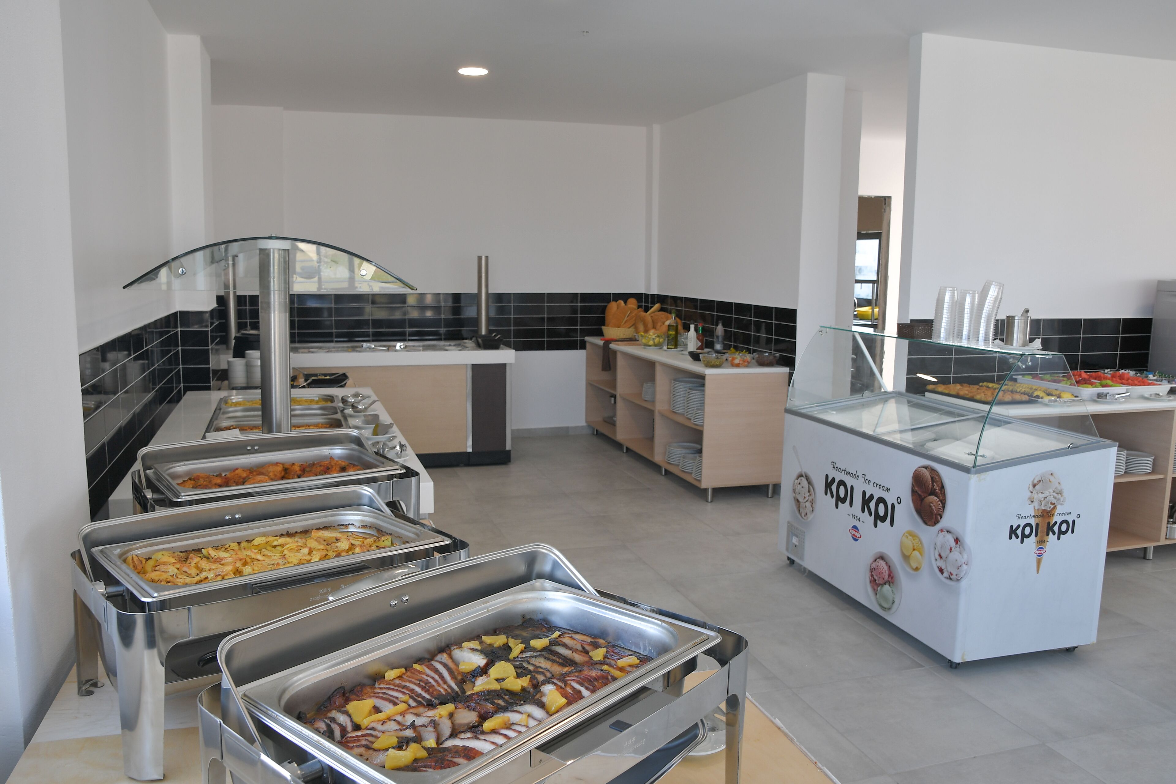 Evita Bay Hotel