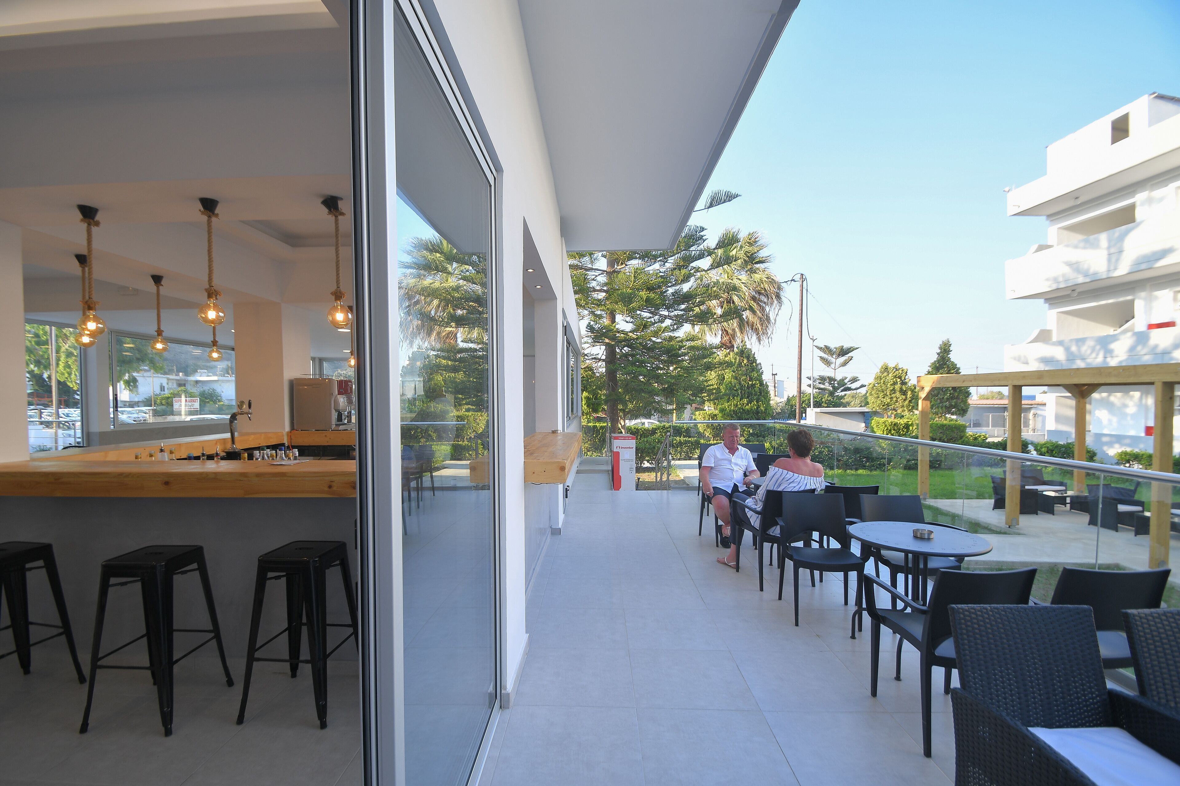 Evita Bay Hotel