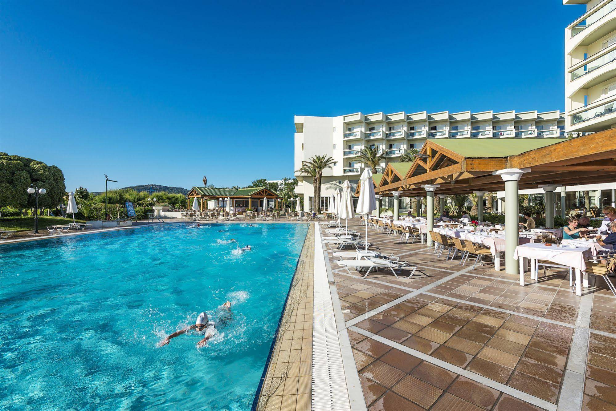 Apollo Beach Hotel