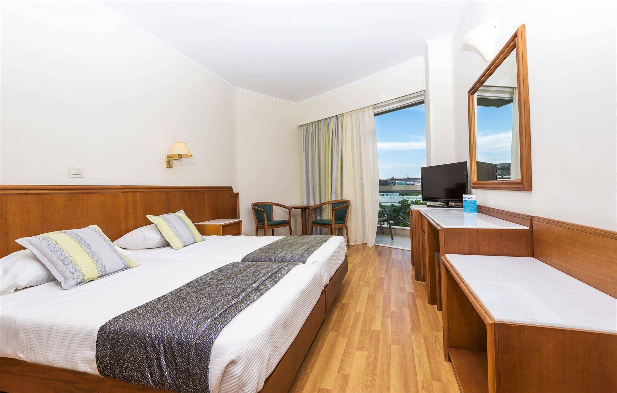 Apollo Beach Hotel
