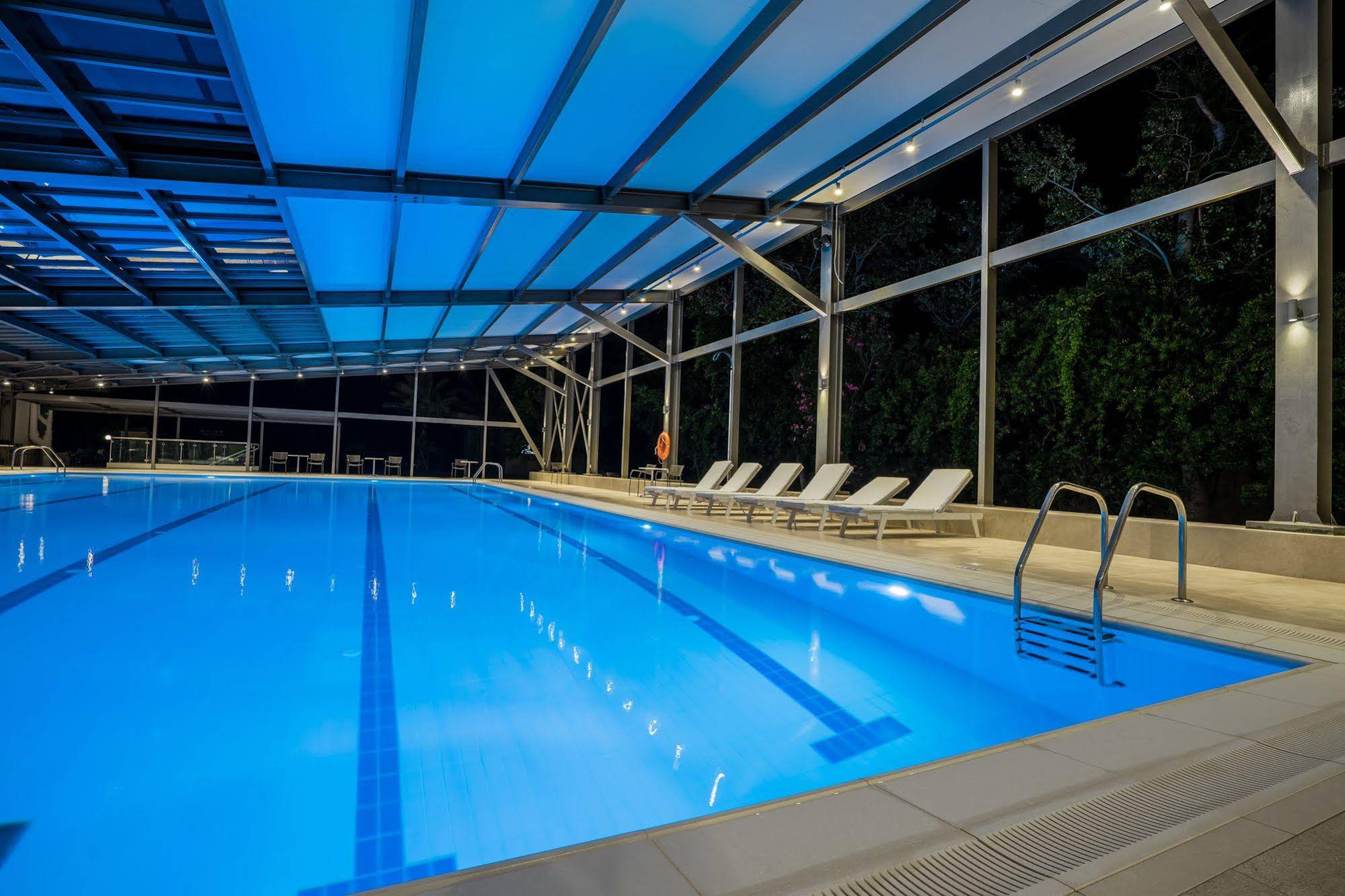 Apollo Beach Hotel