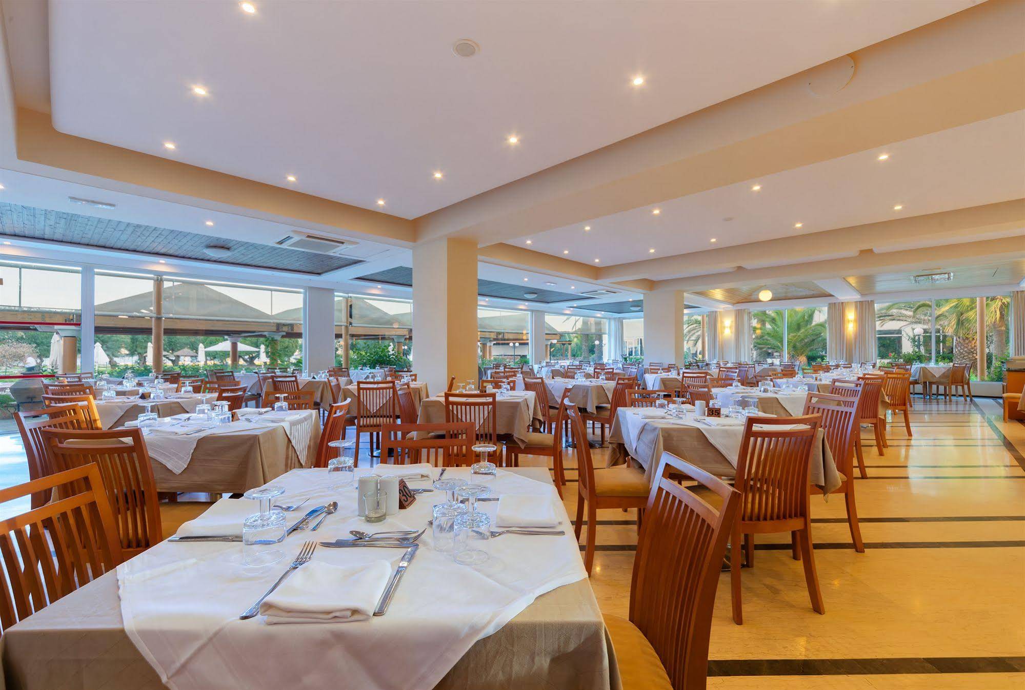 Apollo Beach Hotel