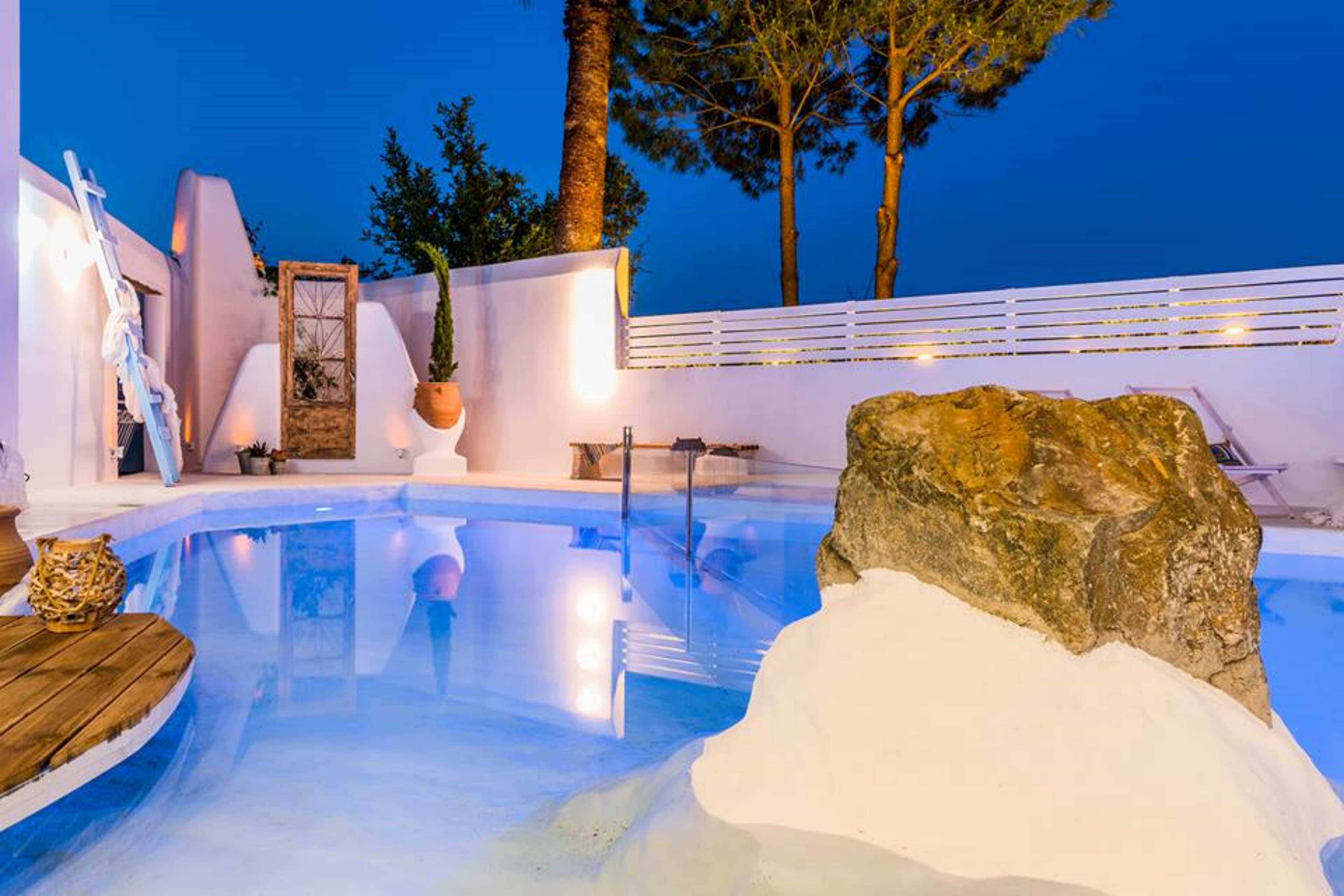 Kouros Home