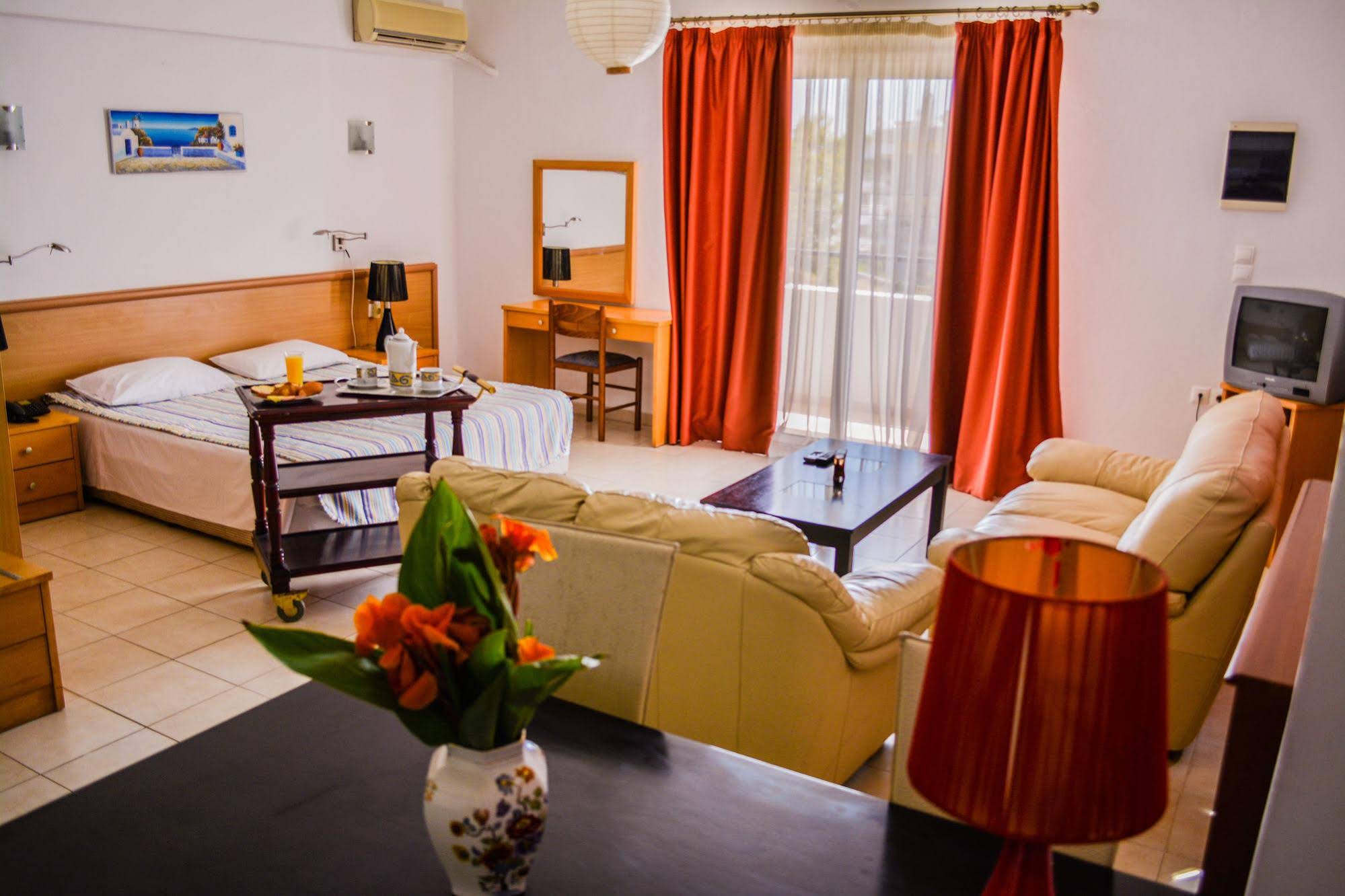 Mon Repos Hotel