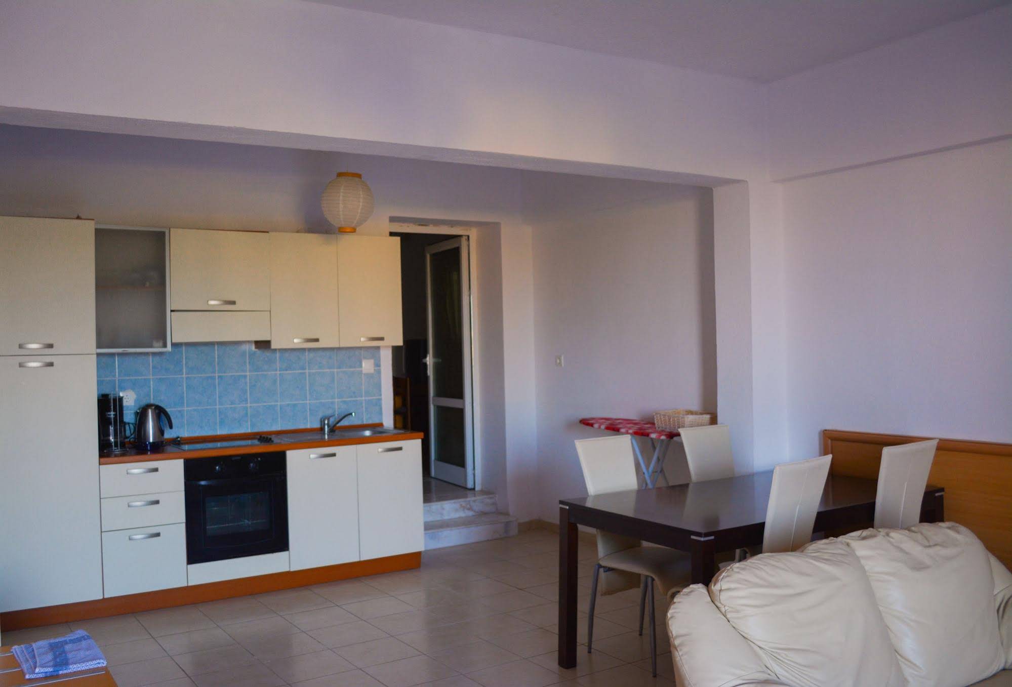 Mon Repos Hotel