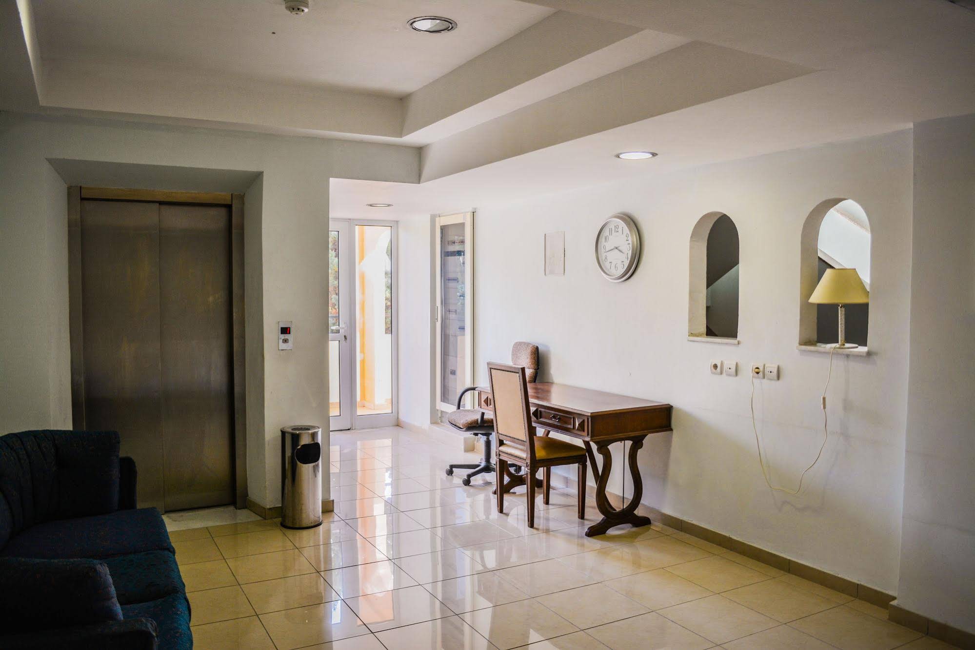 Mon Repos Hotel