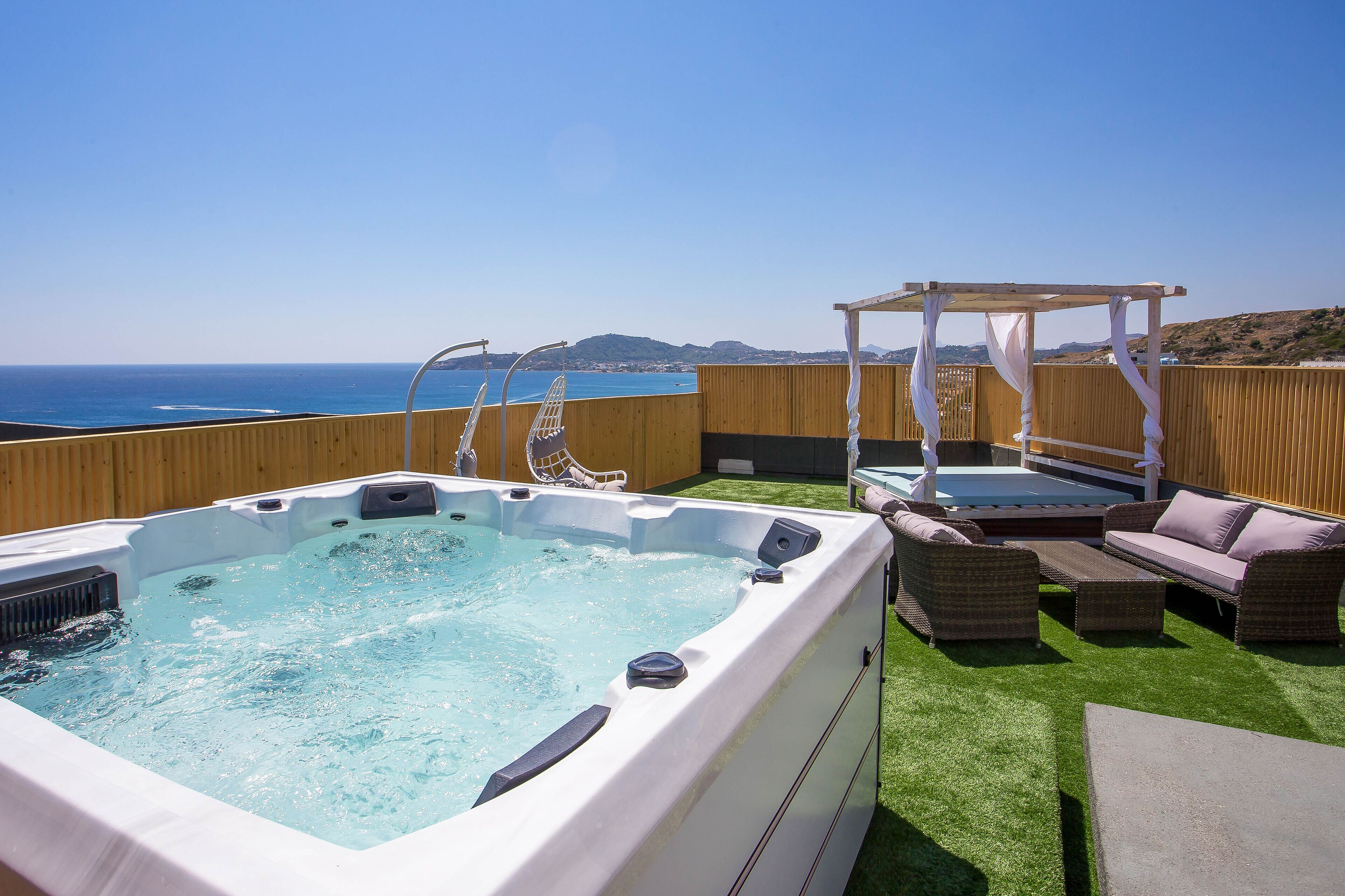 Pegasos Deluxe Beach Hotel