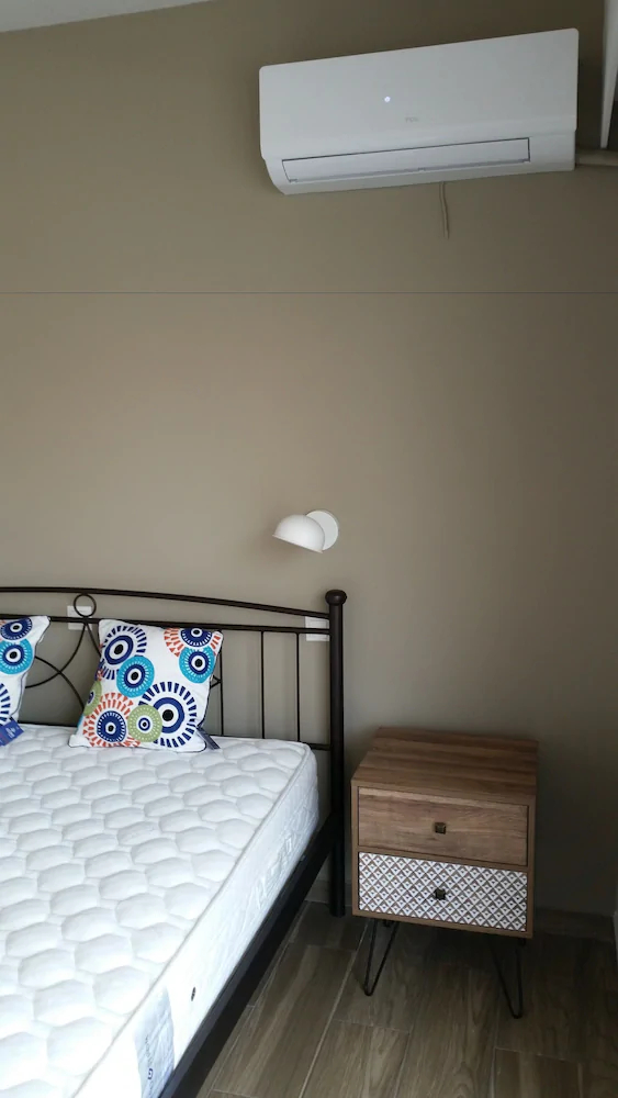 Ria's Deluxe Apartments
