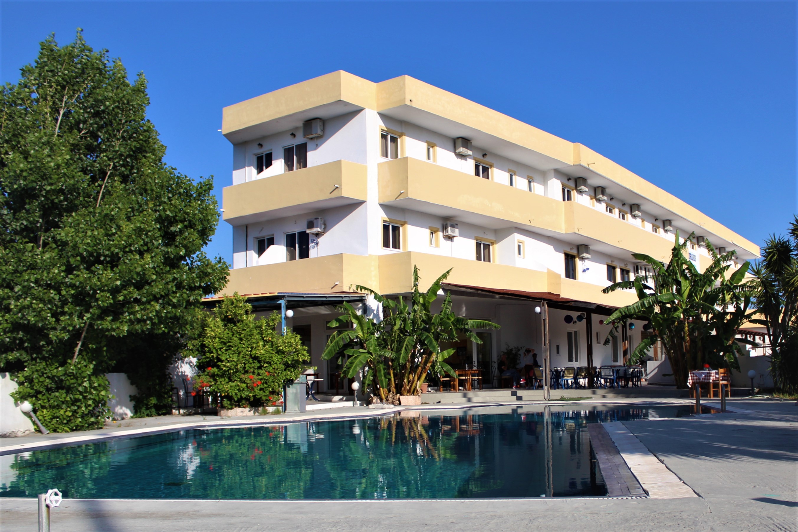 Sotirakis Hotel