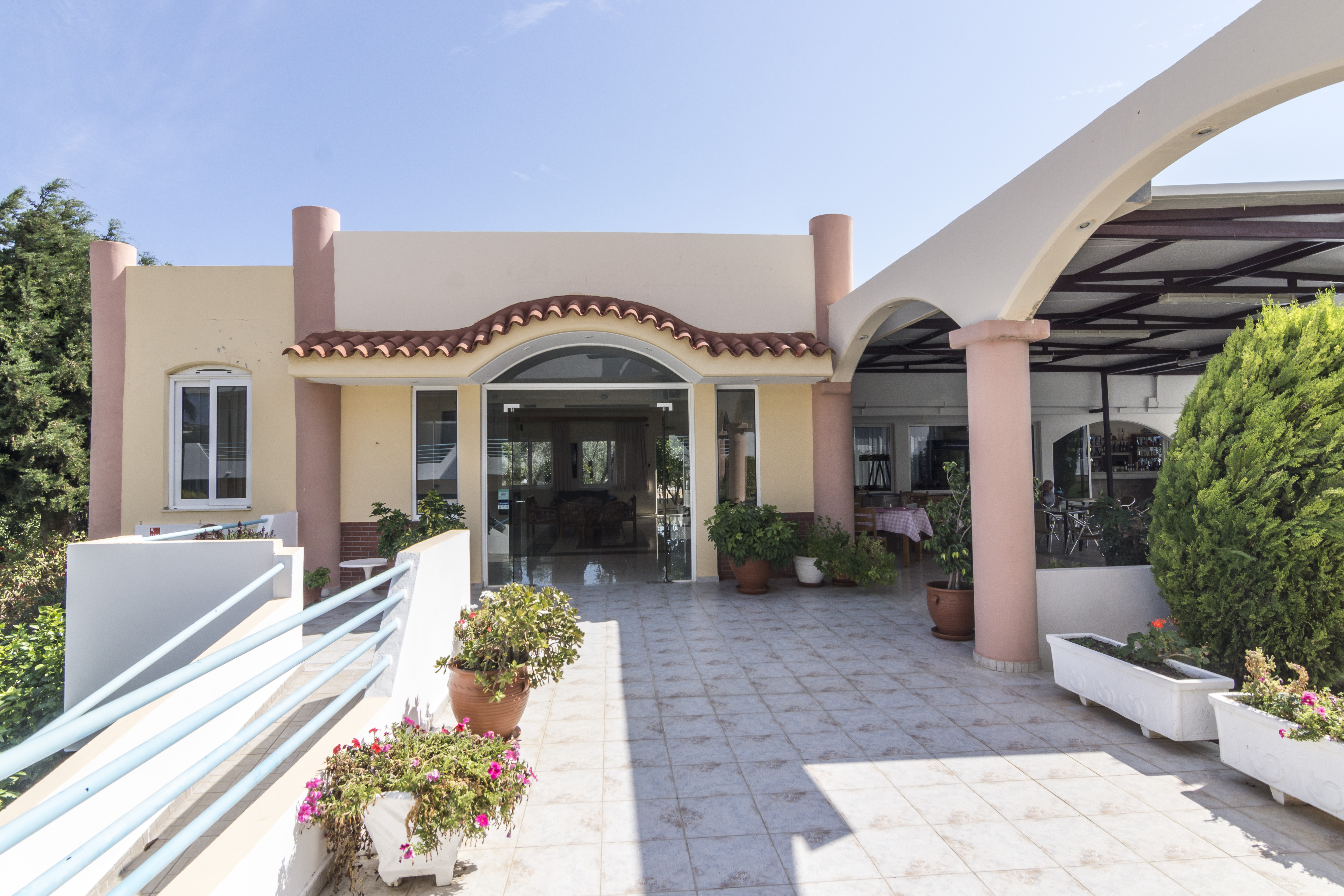 Tivoli Hotel